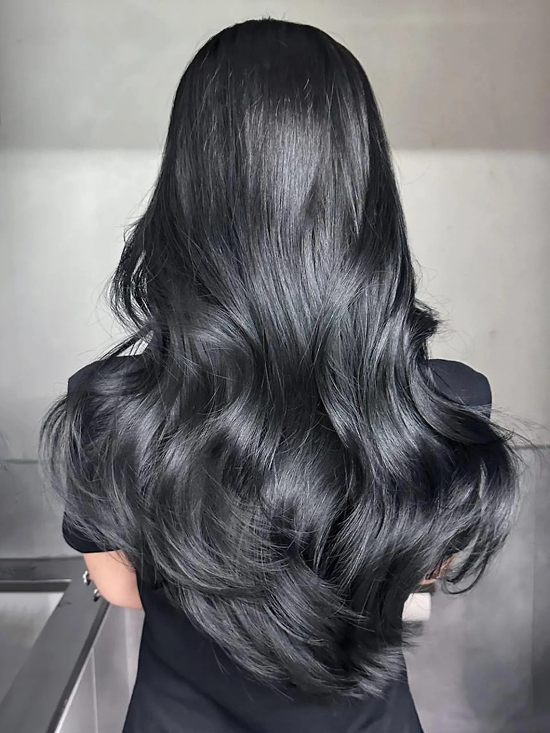 セミロング カラー ブルーカラー ブルーグレー カット ヘアカラー トリートメント ITbyALBUM 下北沢店のヘアスタイル