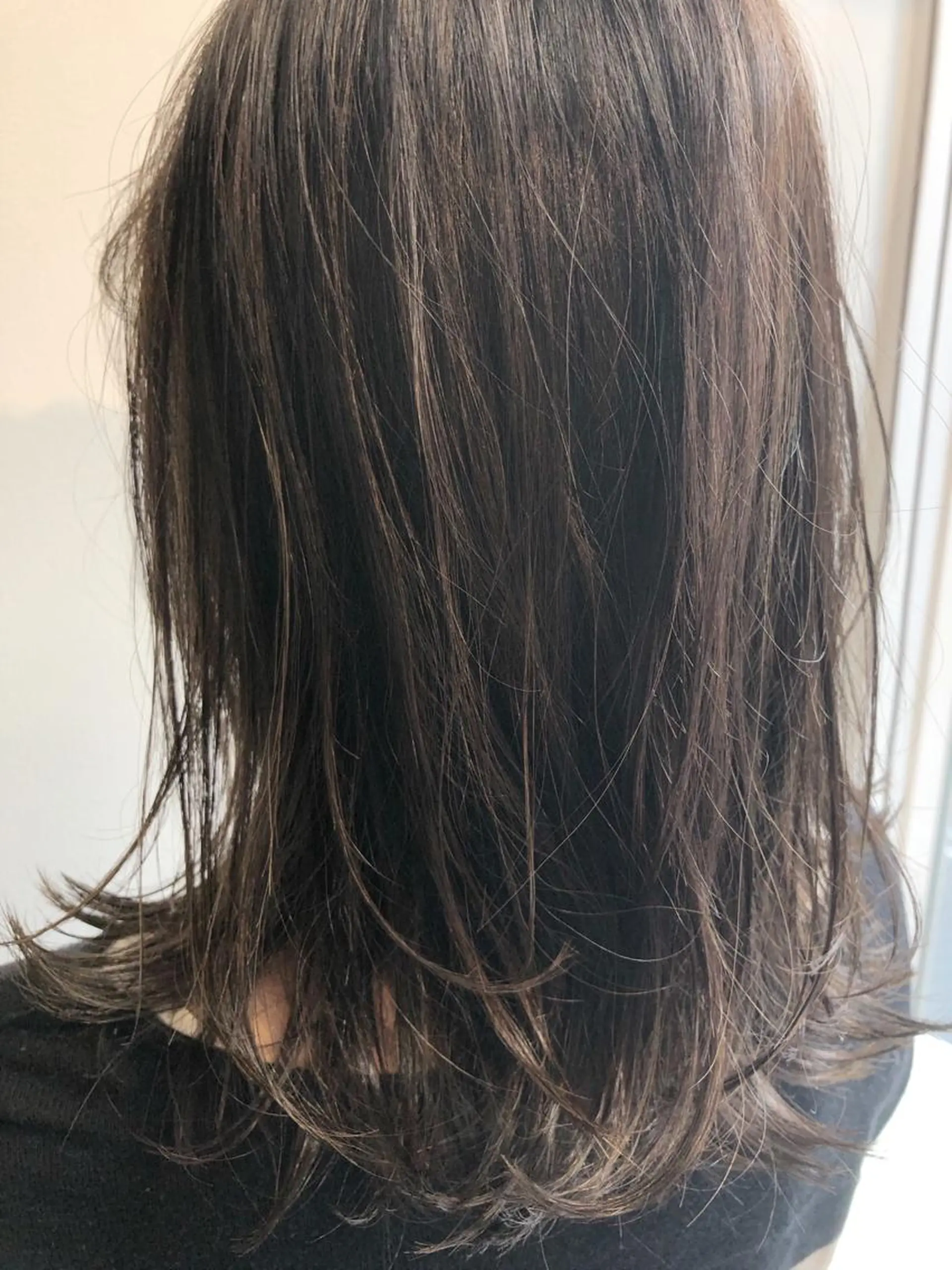 ミディアム カット ヘアカラー トリートメント Mira 代表 SEKIのヘアスタイル