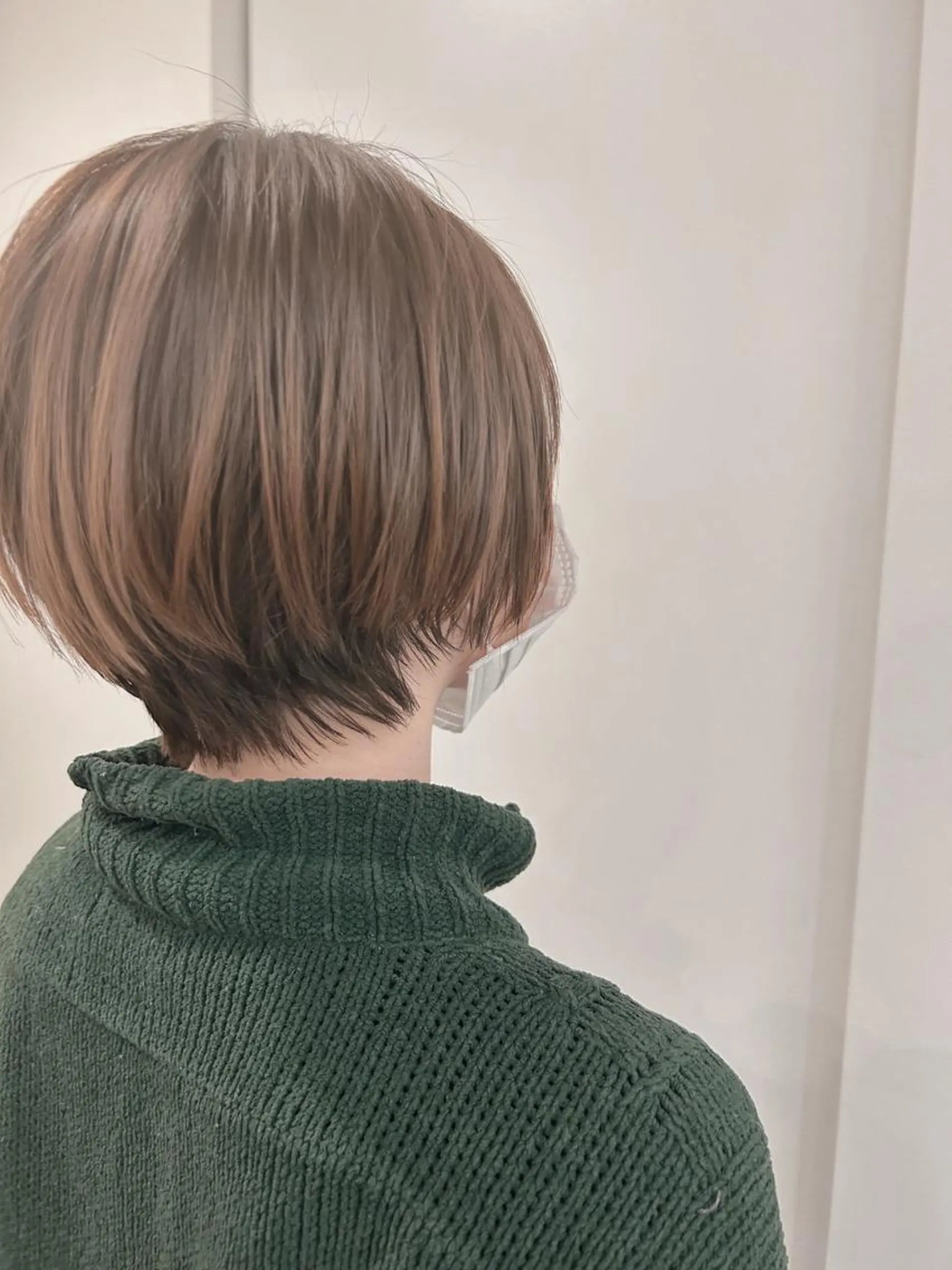 ショート くびれヘア ショートヘア 💛🤍U too e’s 鎌倉🧸のヘアスタイル