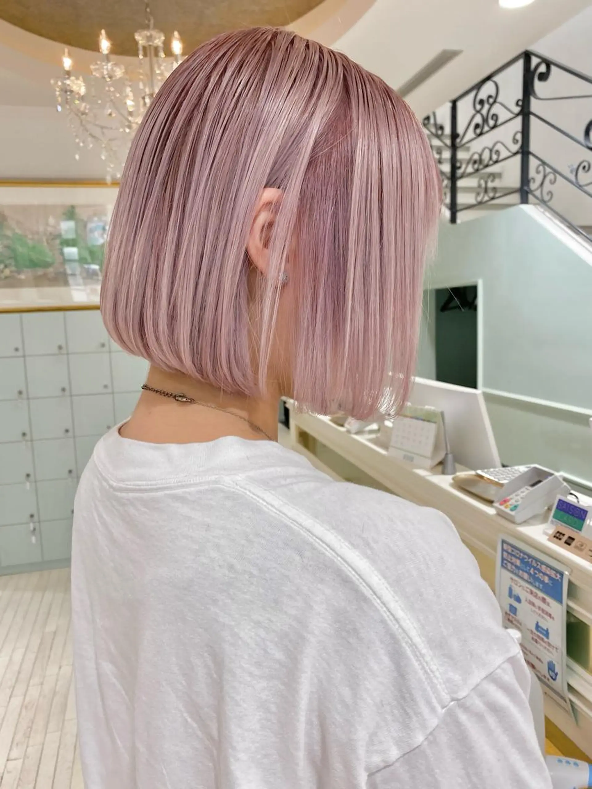 ショート カラー ブリーチ トリートメント Re:ta Hair 飯田淳平のヘアスタイル