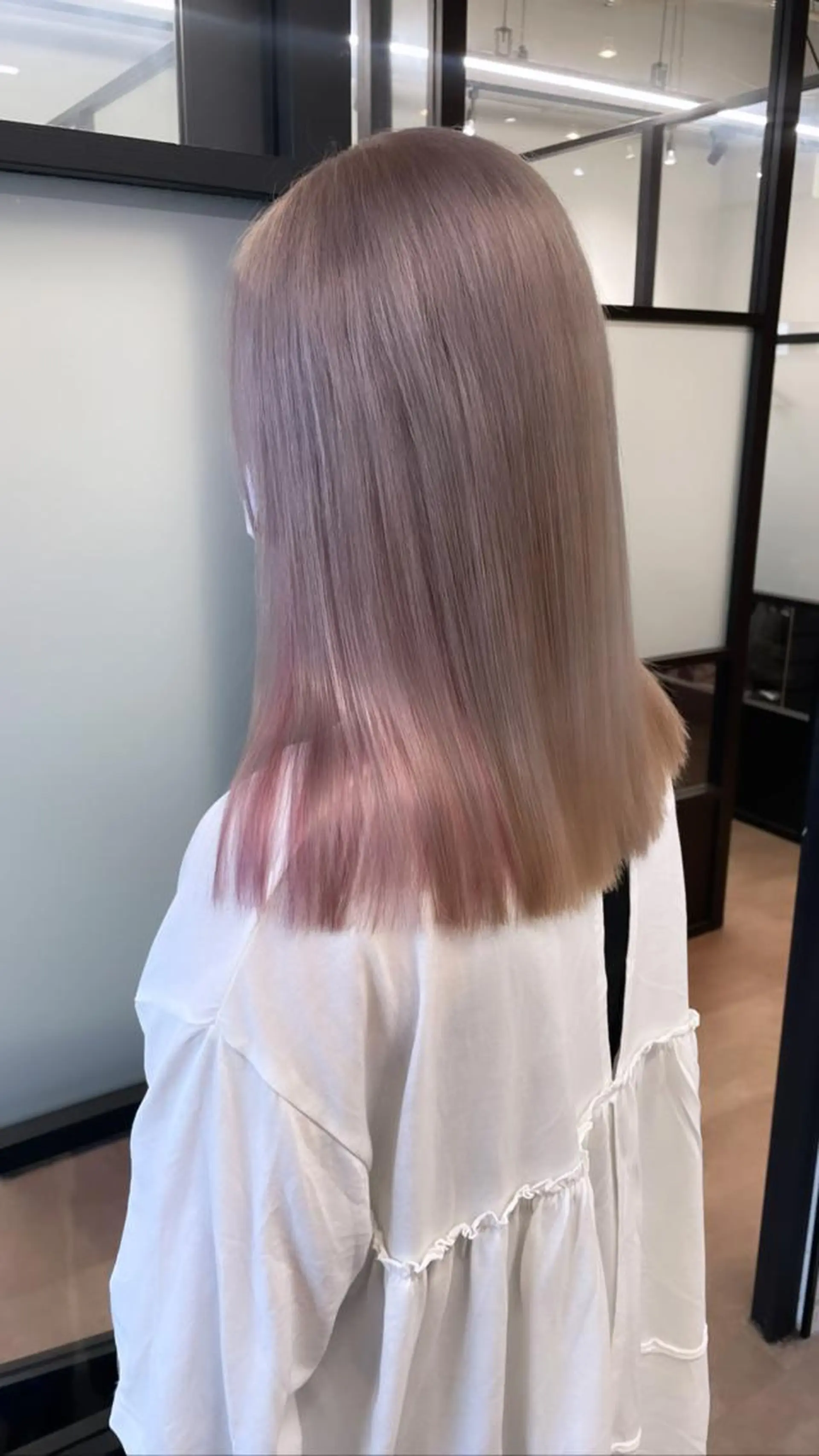 カラー storiiz所属・本田大輝top designerのヘアスタイル