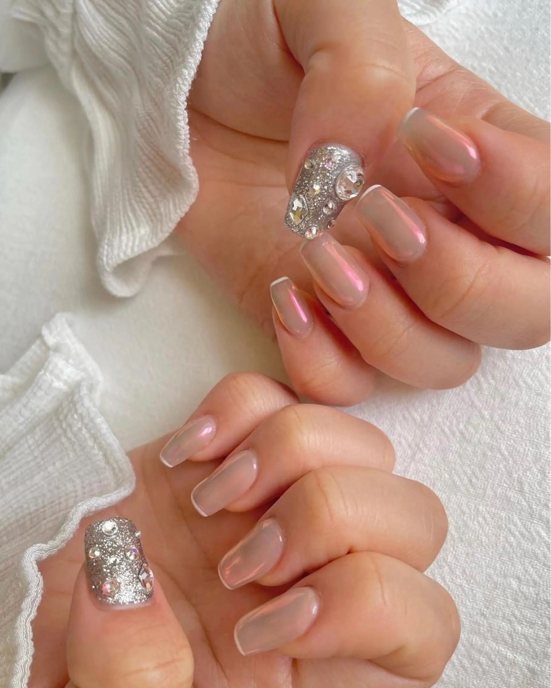 ネイル b'6 by Stir所属・b'6 SAKINAのネイルデザイン