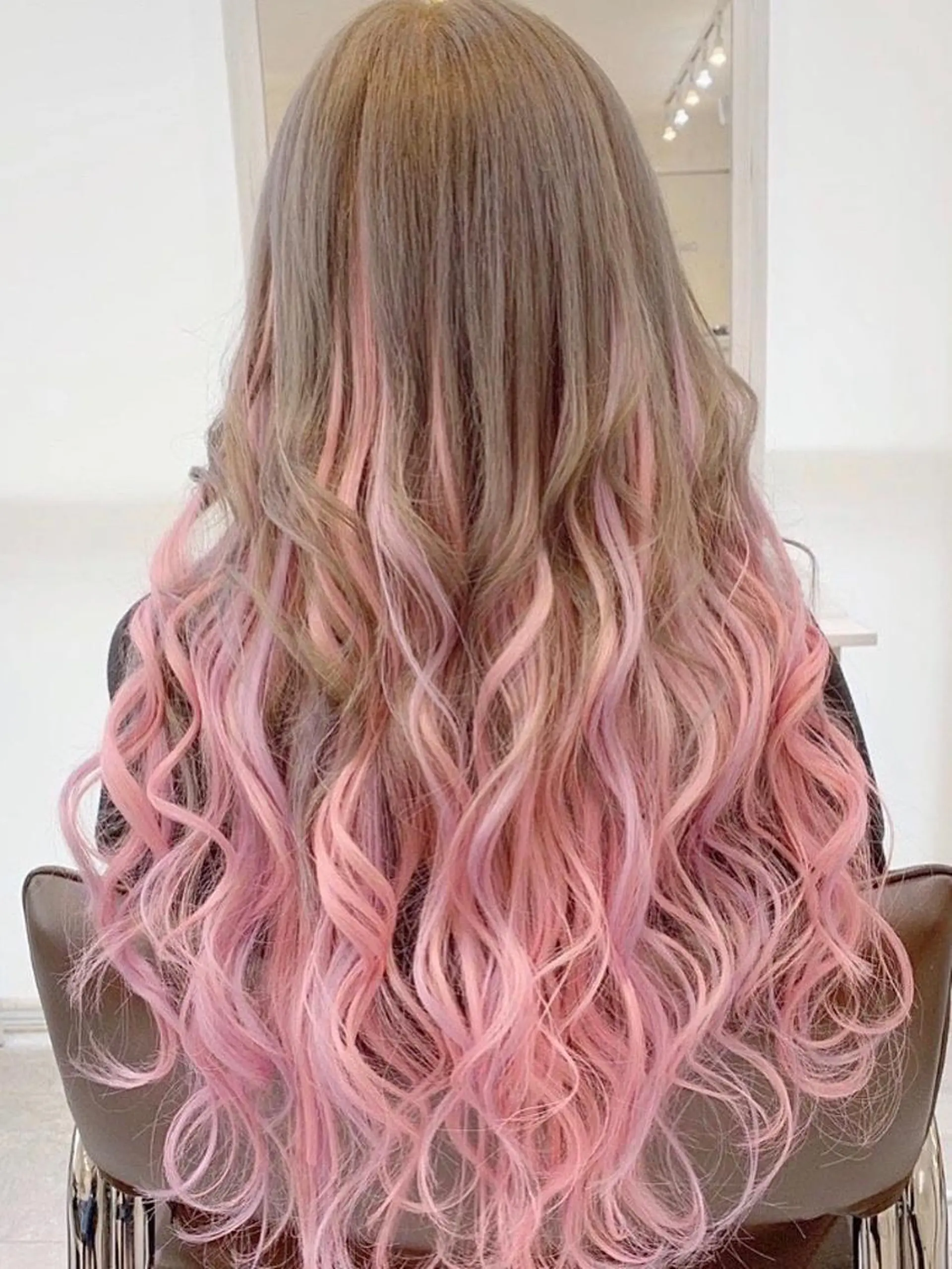 ロング カラー ヘアアレンジ Device ディバイスのヘアスタイル