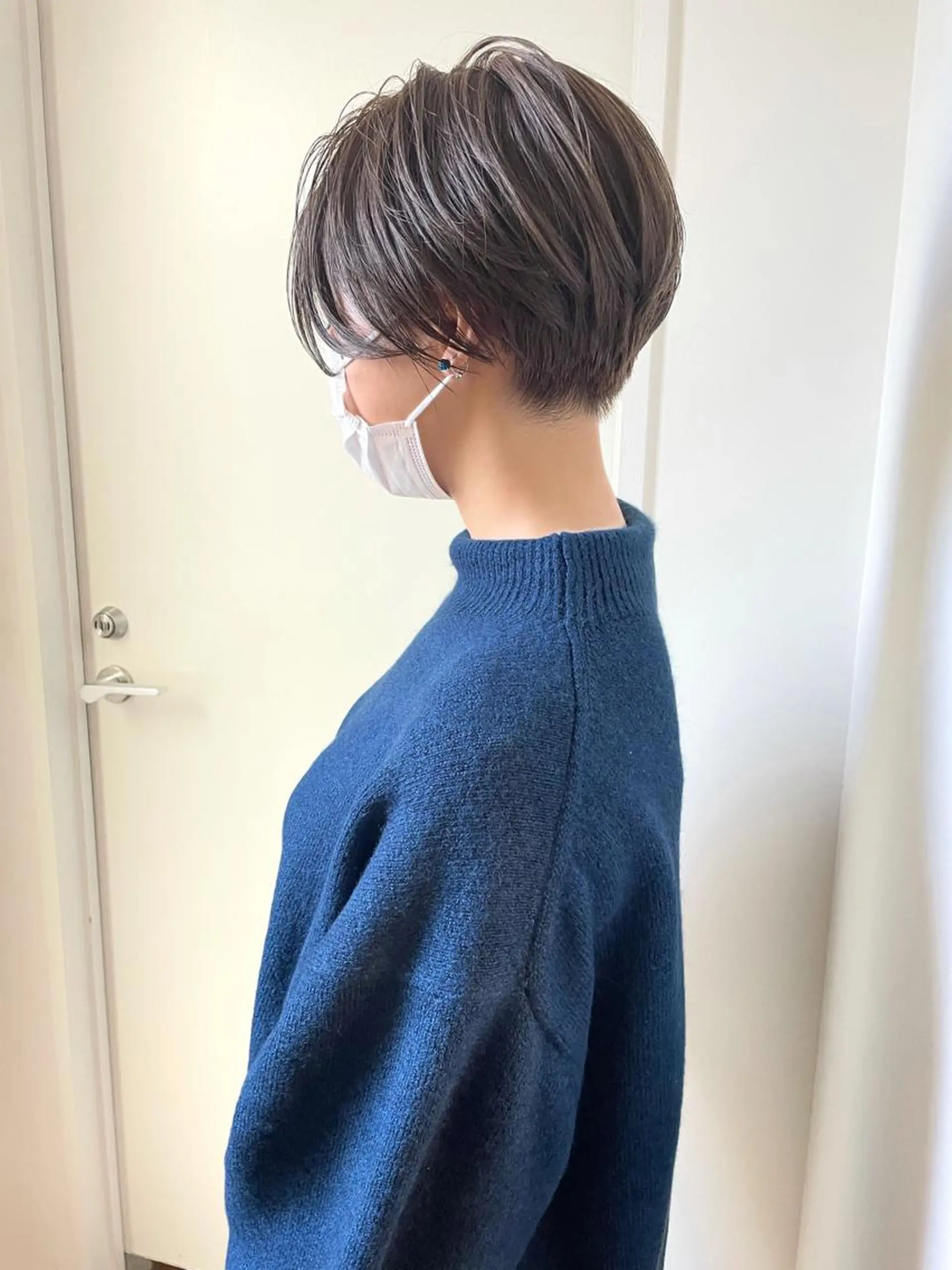 ショート カラー アッシュ ハイトーンカラー イルミナカラー インナーカラー ボブ カット ヘアカラー トリートメント 江上拓郎/ショート /酸性ストレートのヘアスタイル
