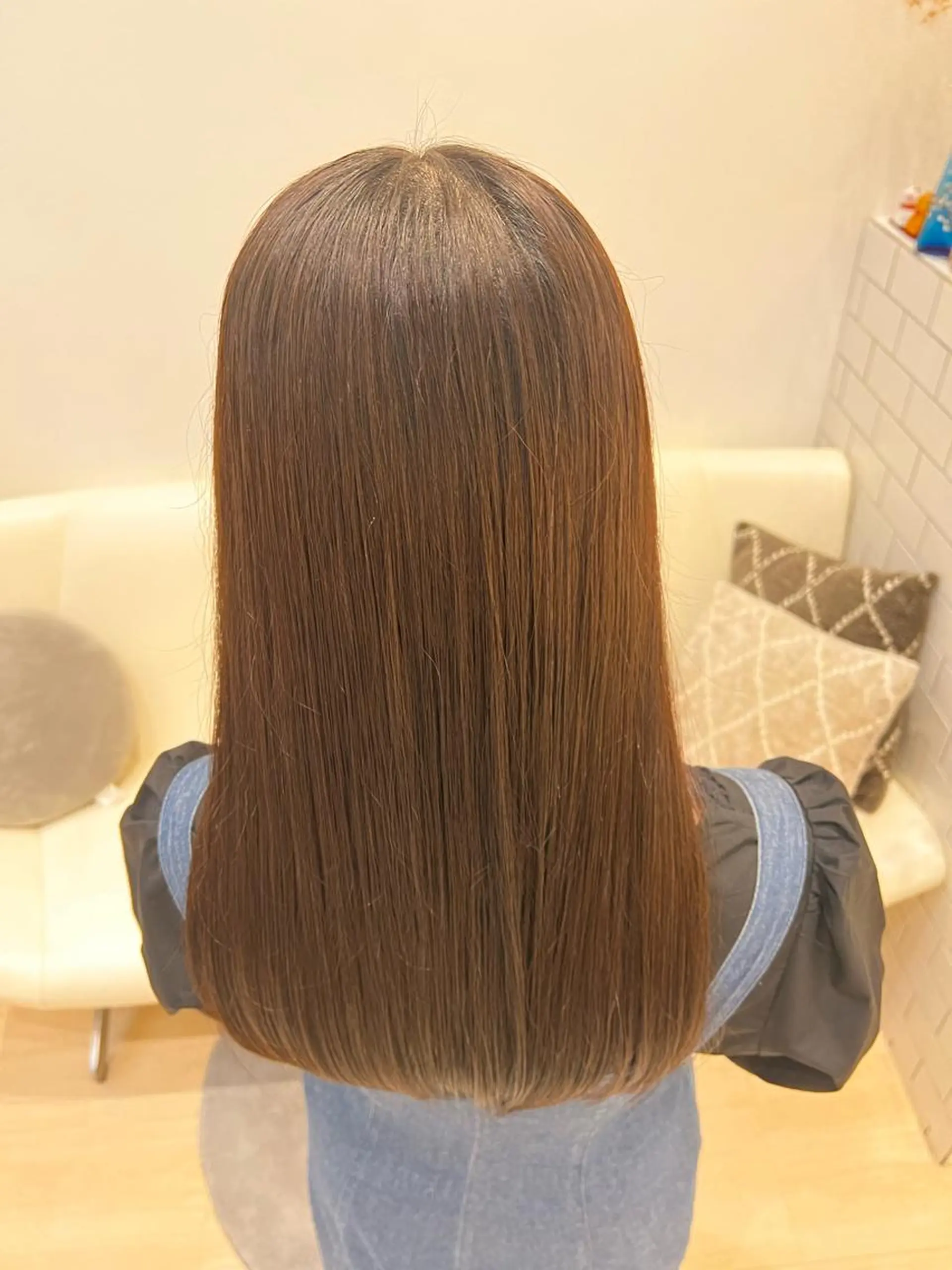 ミディアム カラー パーマ ヘアアレンジ メンズ キッズ ネイル マツエク・マツパ アイブロウ 堀井 凌平のヘアスタイル