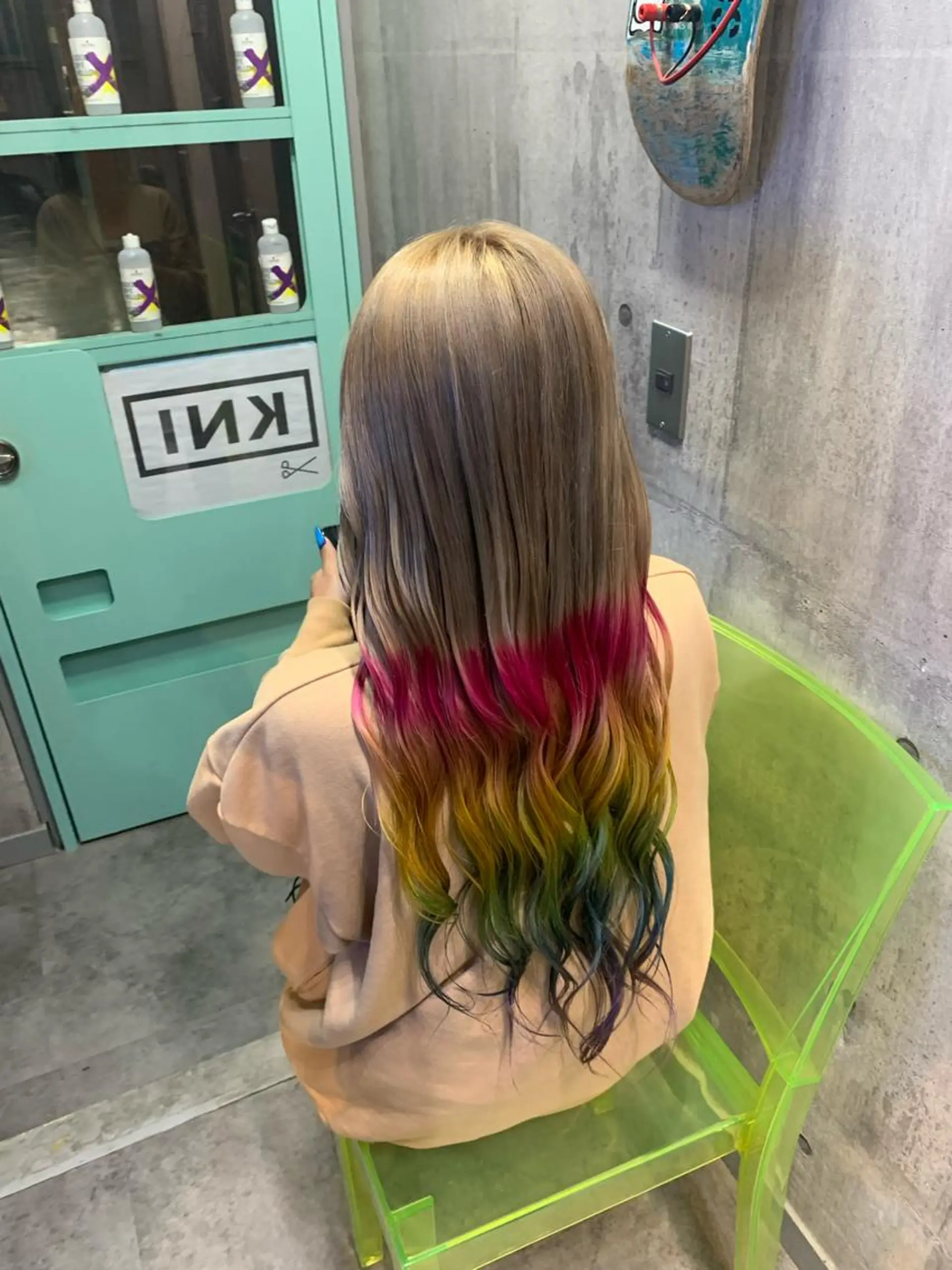 ロング カラー ユニコーンカラー ハイトーン/メンズ/ ウルフ特化 小松のヘアスタイル