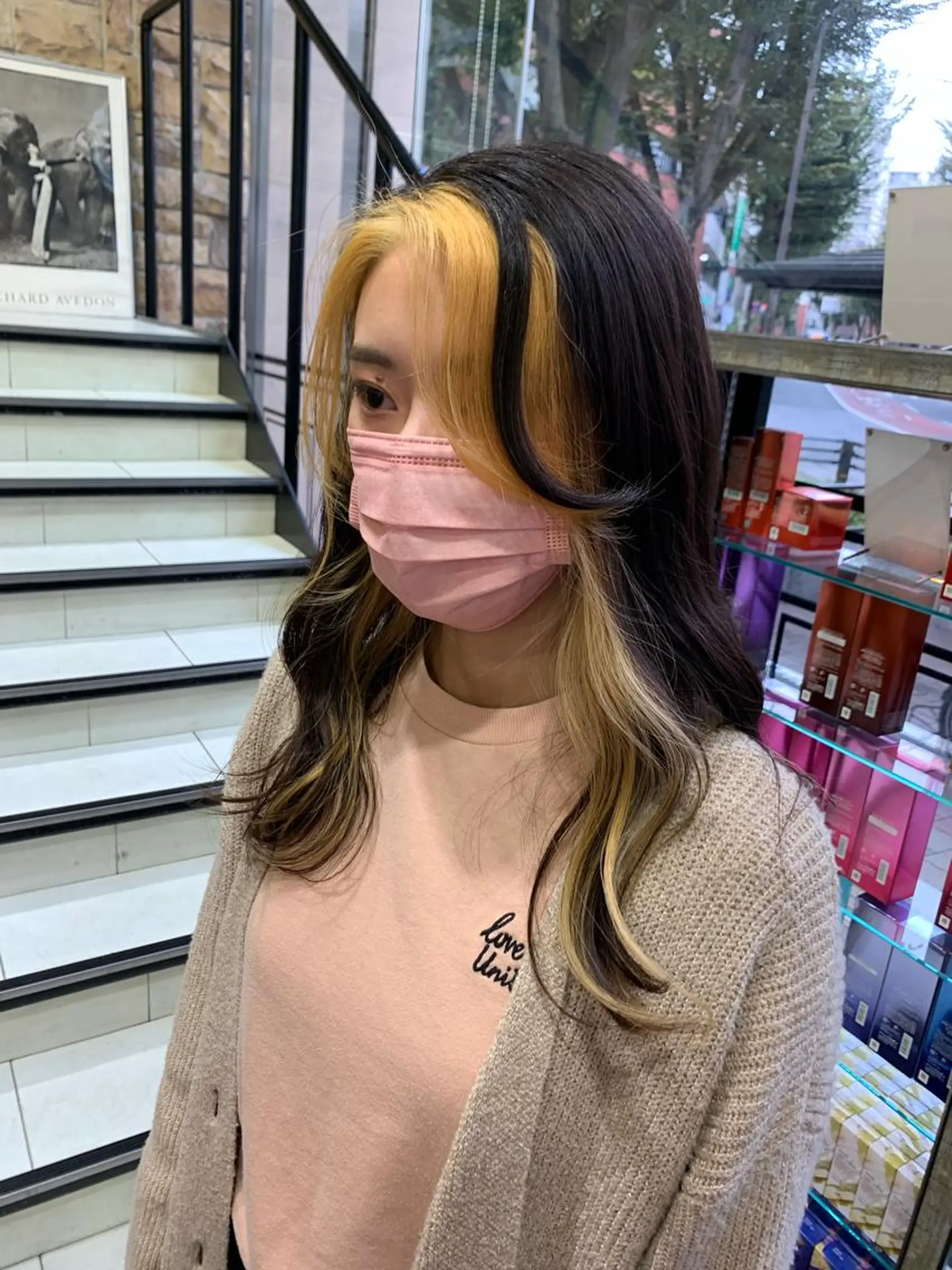 セミロング カラー ヘアカラー 海外girl🤎 透明感ベージュmaoのヘアスタイル