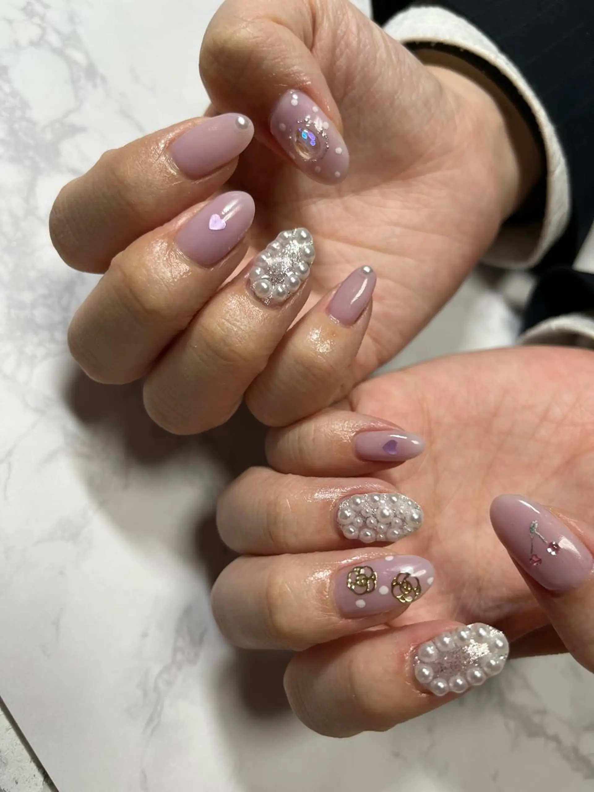 ネイル AZU nailのネイルデザイン
