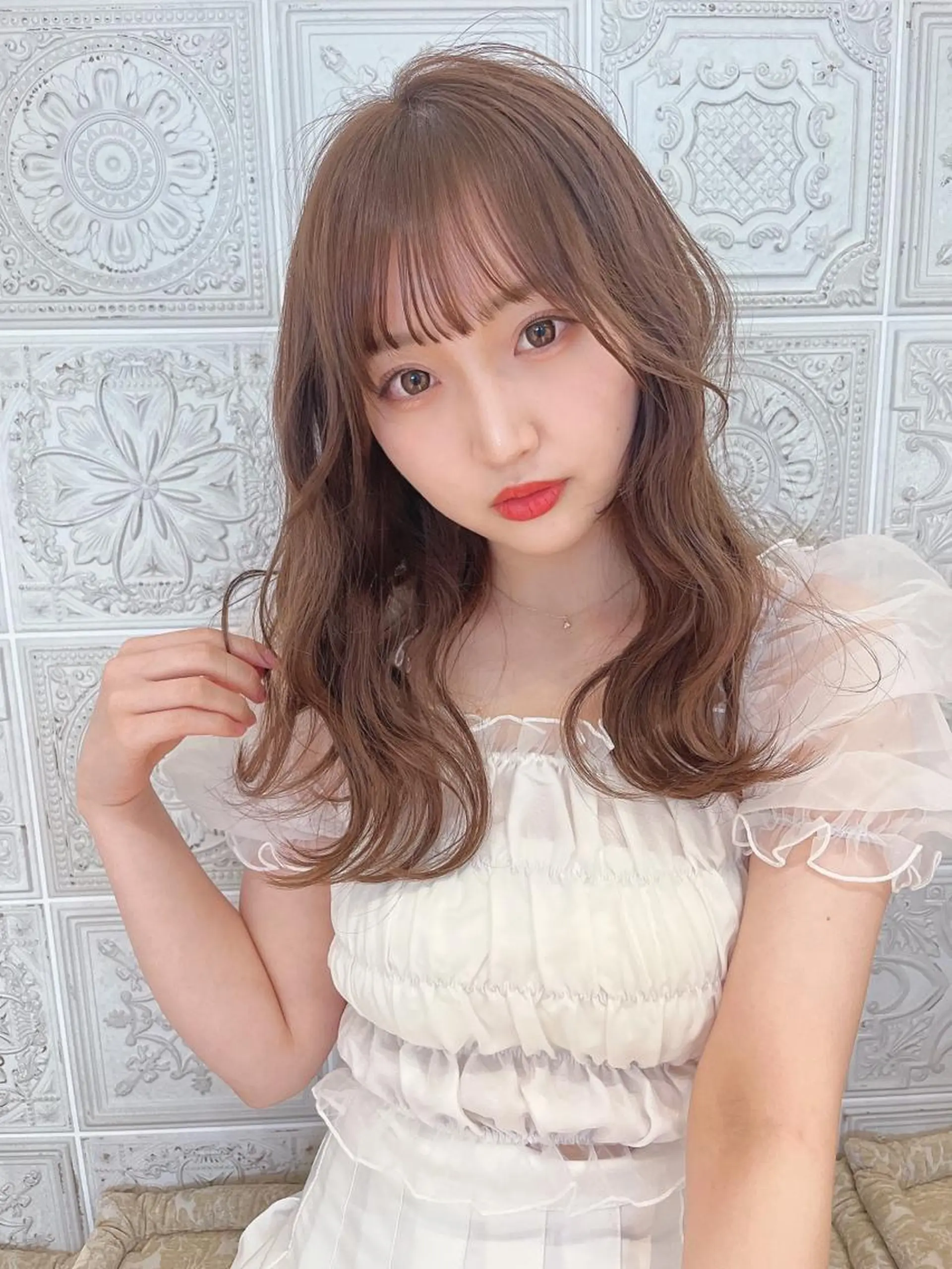 ロング 顔まわりレイヤー 顔周りカット 髪質改善 レイヤーカット 小顔カット 川井麻由🎀アイドル 量産🎀ピンクカラーのヘアスタイル