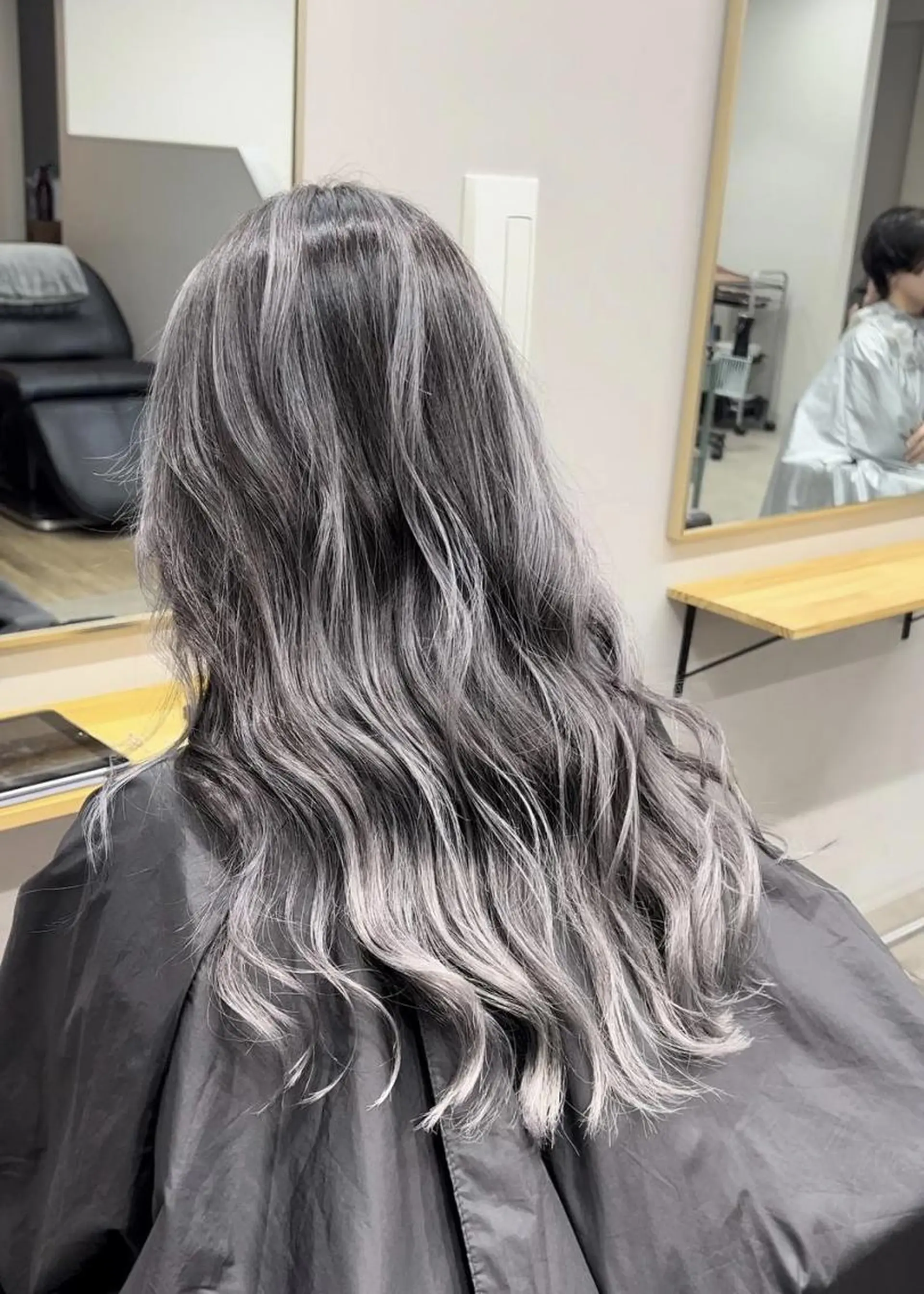 ロング カラー ✨【公式】 juhl.横浜✨のヘアスタイル