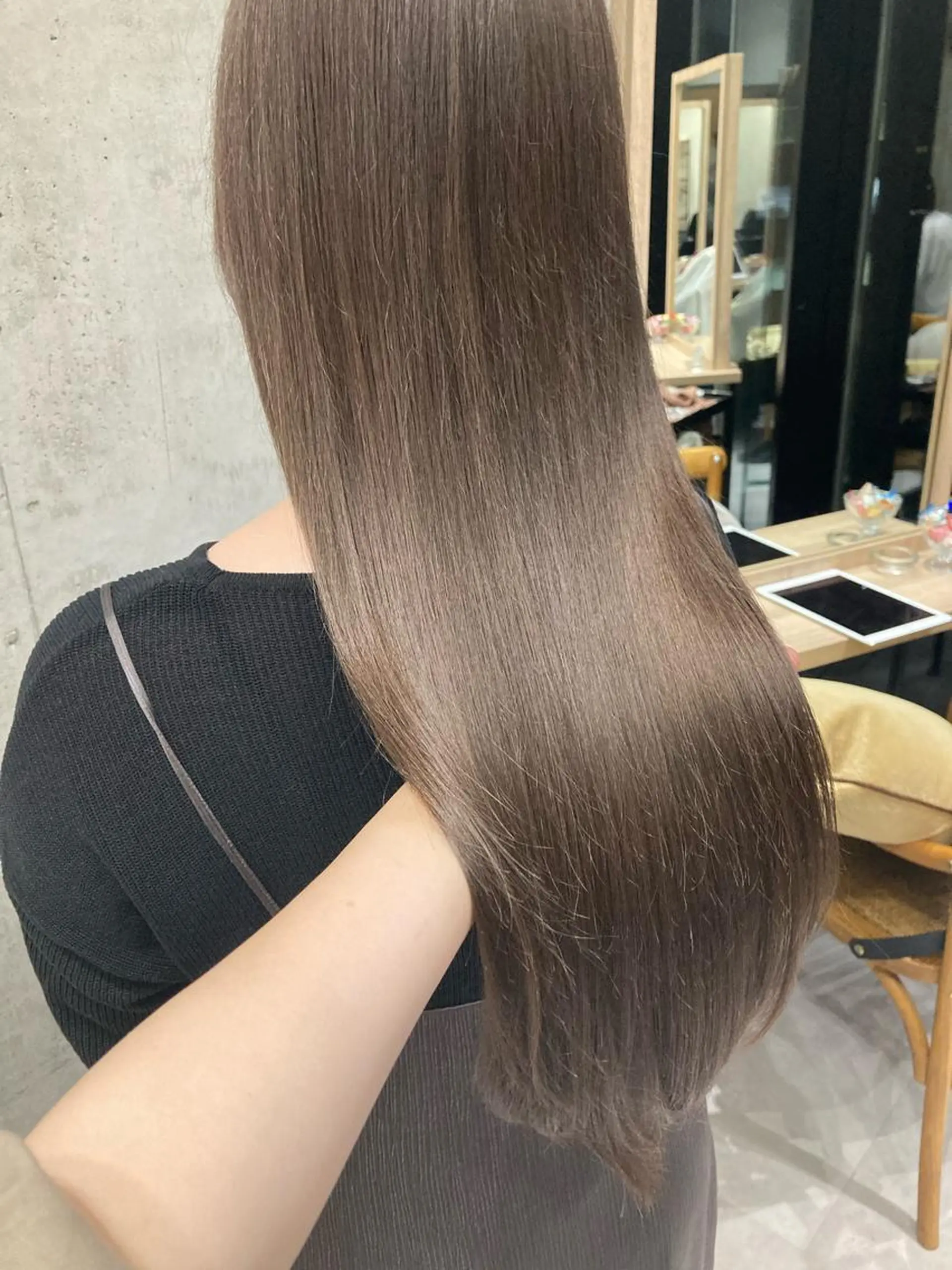 ロング カット ヘアカラー トリートメント ✨色持ちの良い艶 カラー✨蟹江真世のヘアスタイル