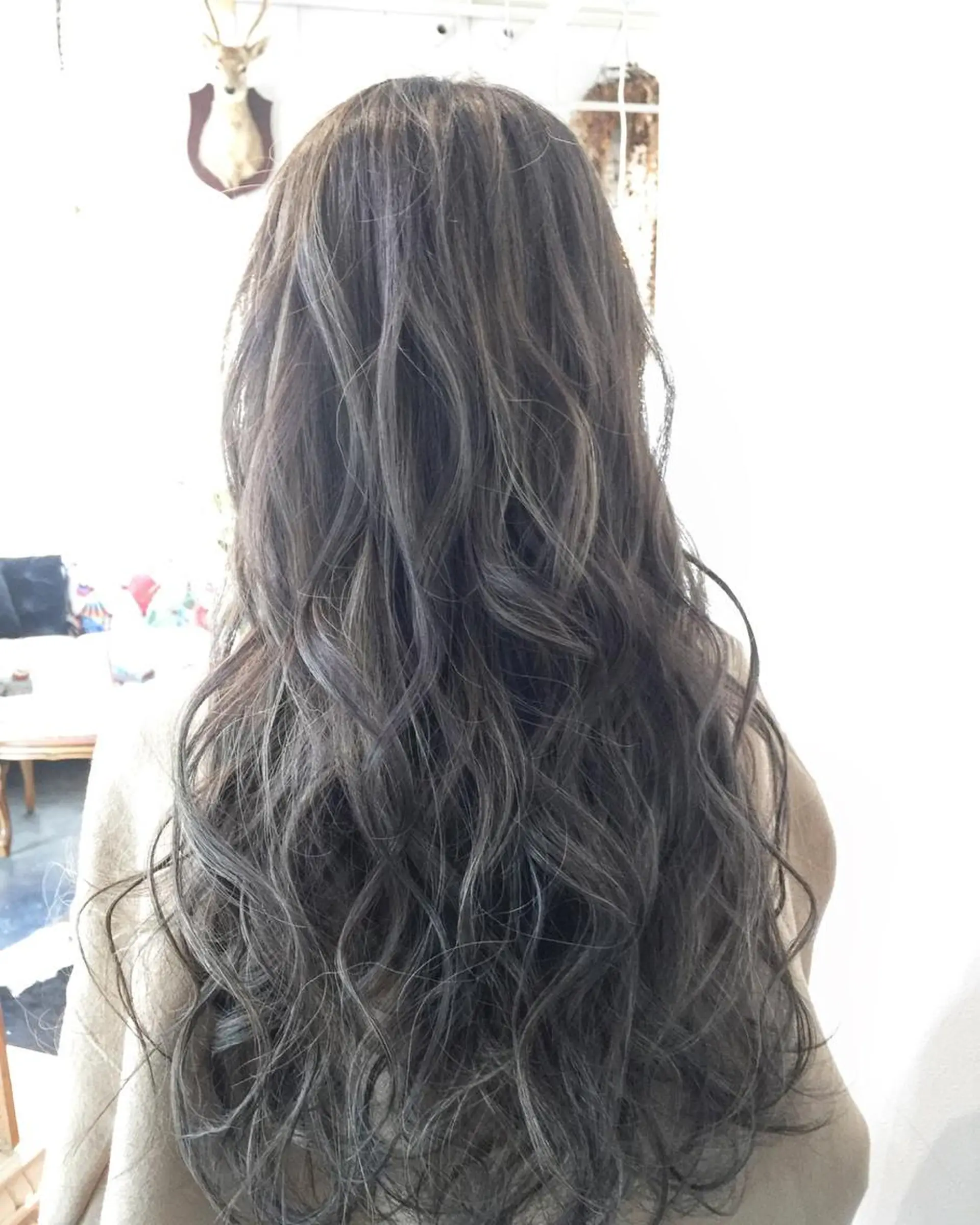 ロング カラー ヘアアレンジ ハイライトカラー 3Dハイライト ハイライト Mariana/ 鶴原-ハイライトのヘアスタイル