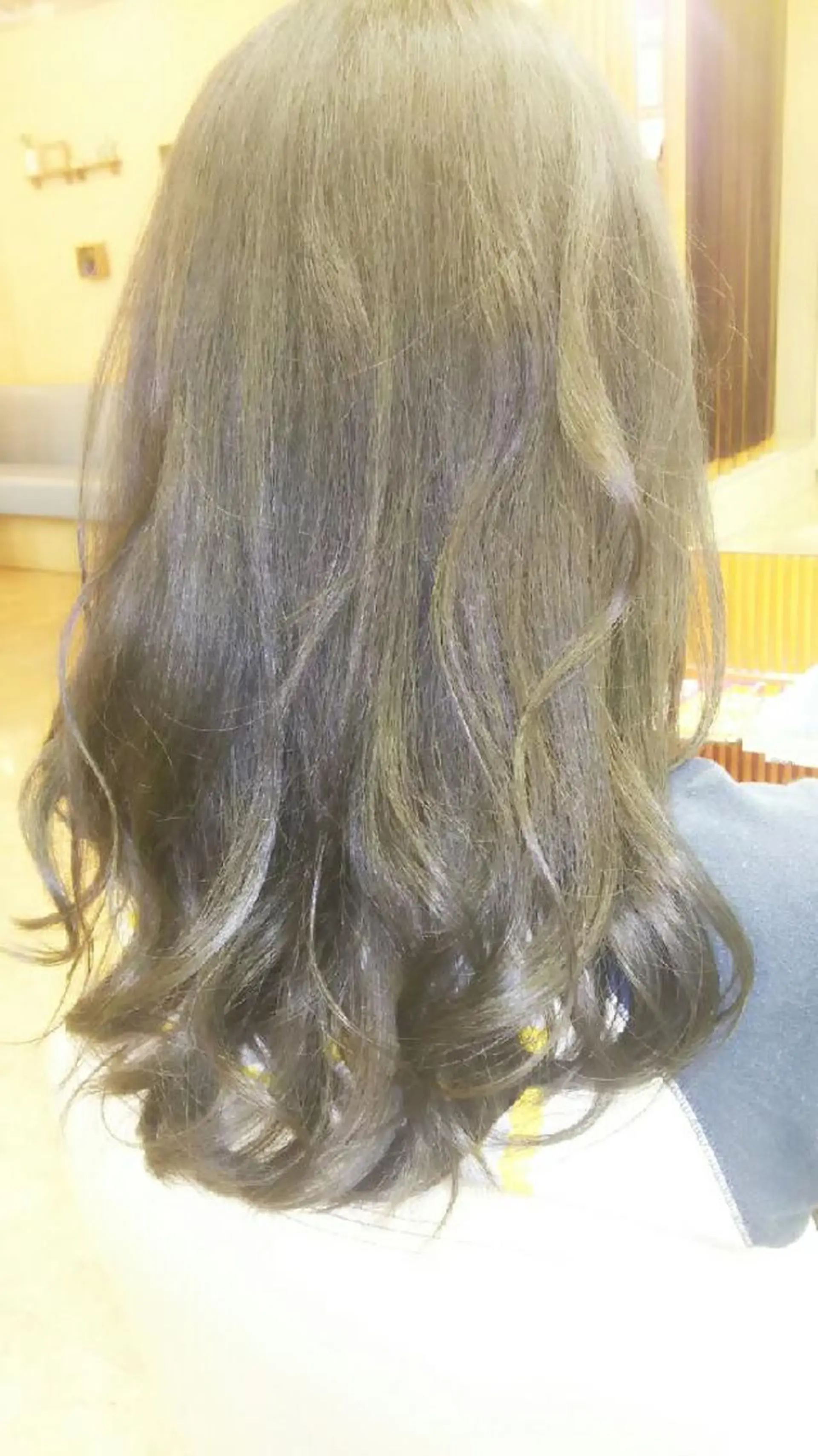 ロング カラー アッシュ 透明感カラー 脇田 雄大のヘアスタイル