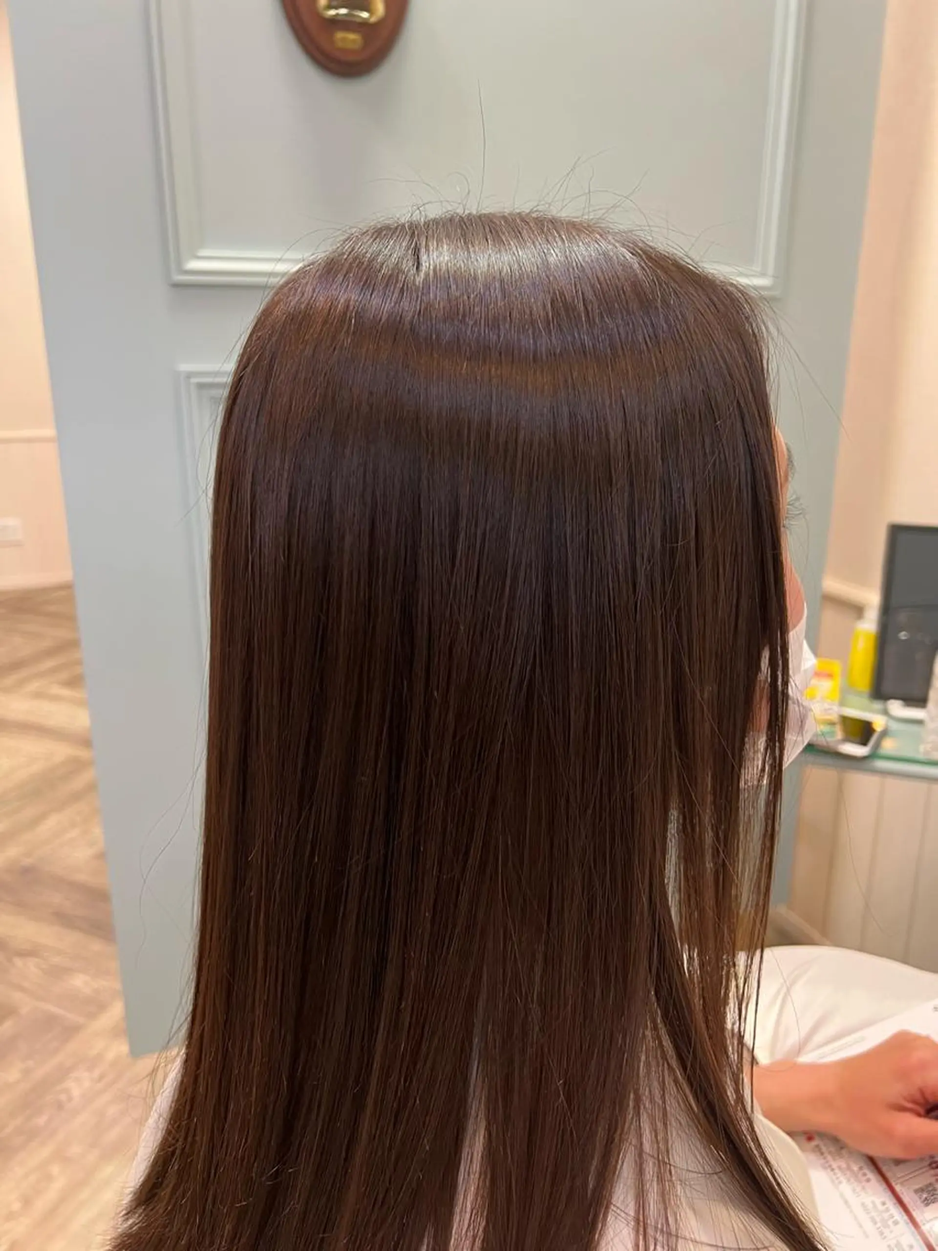 セミロング カラー パーマ 髪質改善 カット 縮毛矯正 トリートメント less仙台所属・美髪専門美容師🏄 kazuレスlessのヘアスタイル