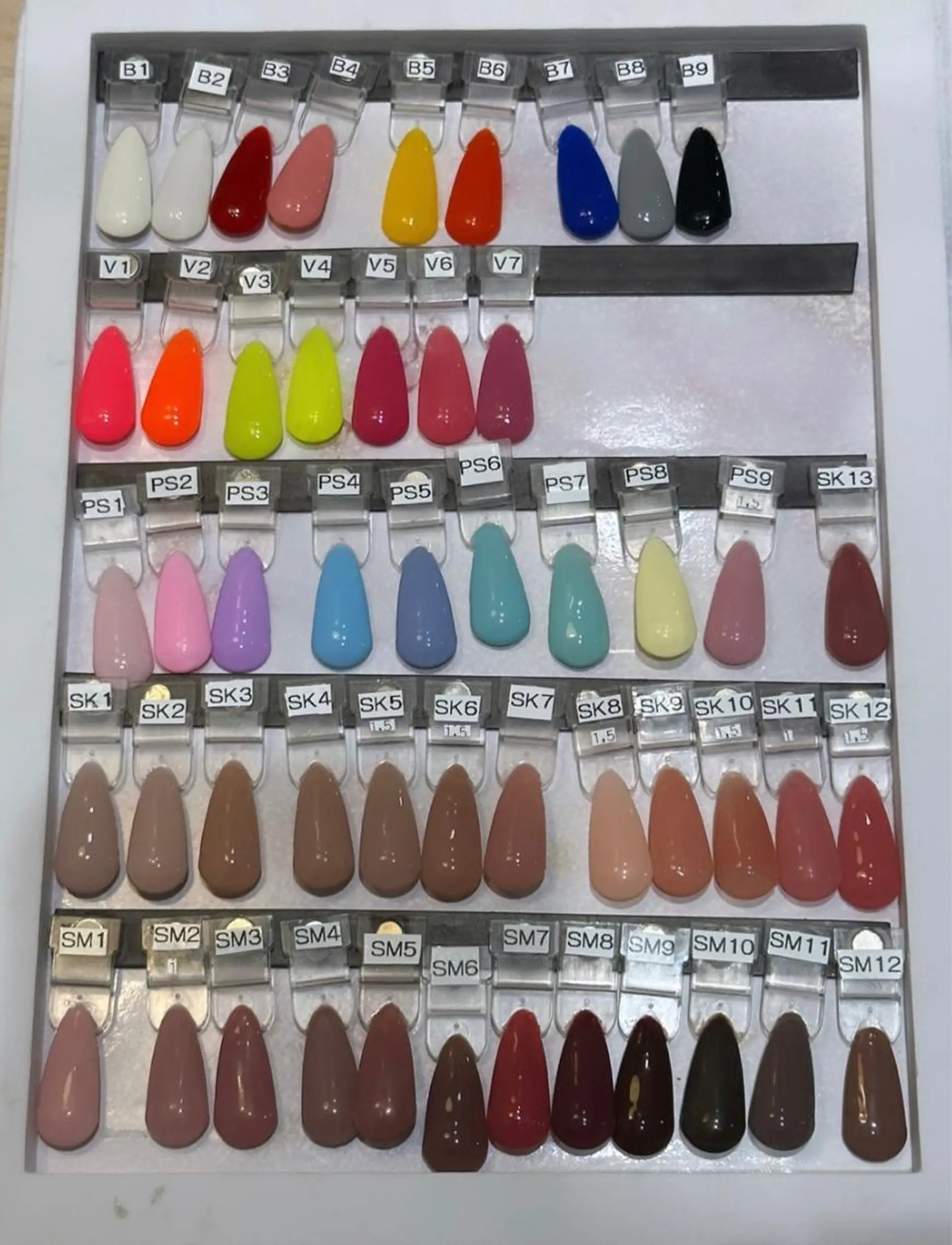 ネイル NAILS SECRET 植田所属・ネイルズシークレット 植田店 長瀬のネイルデザイン