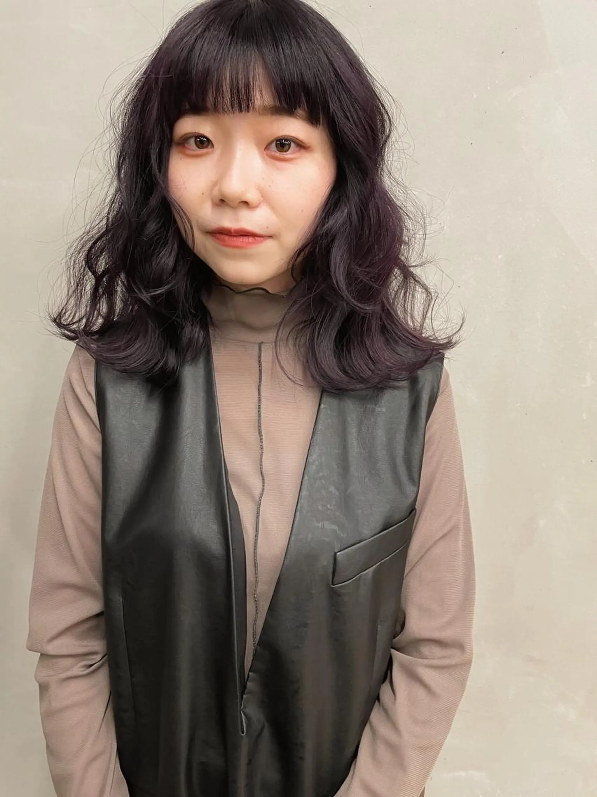 ミディアム カラー ラベンダーカラー カット ヘアカラー トリートメント センスをお届けします 大谷将生INFPのヘアスタイル