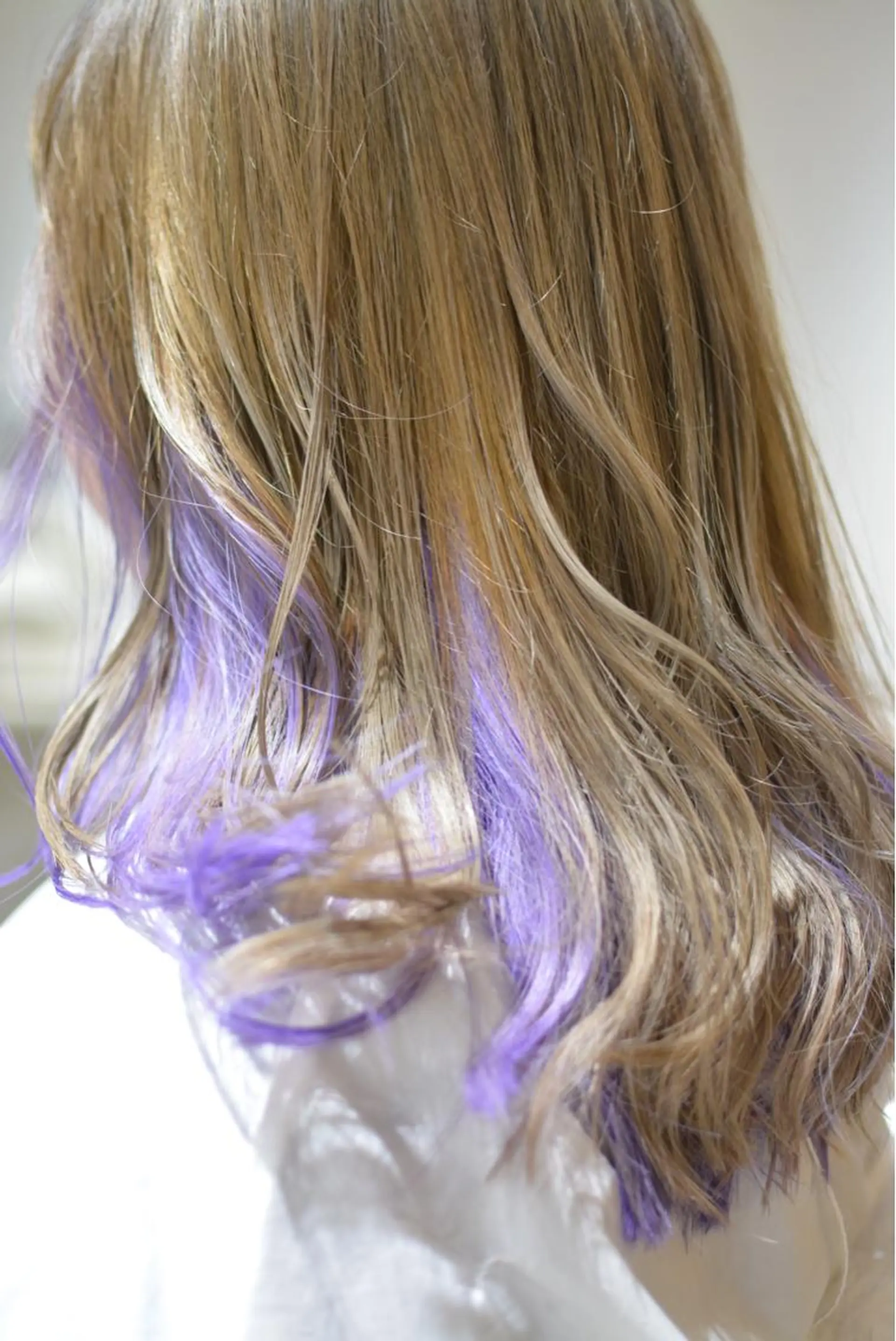 セミロング パープルカラー ヘアカラー トリートメント 木村 創造🌟 デザインカラーお任せのヘアスタイル