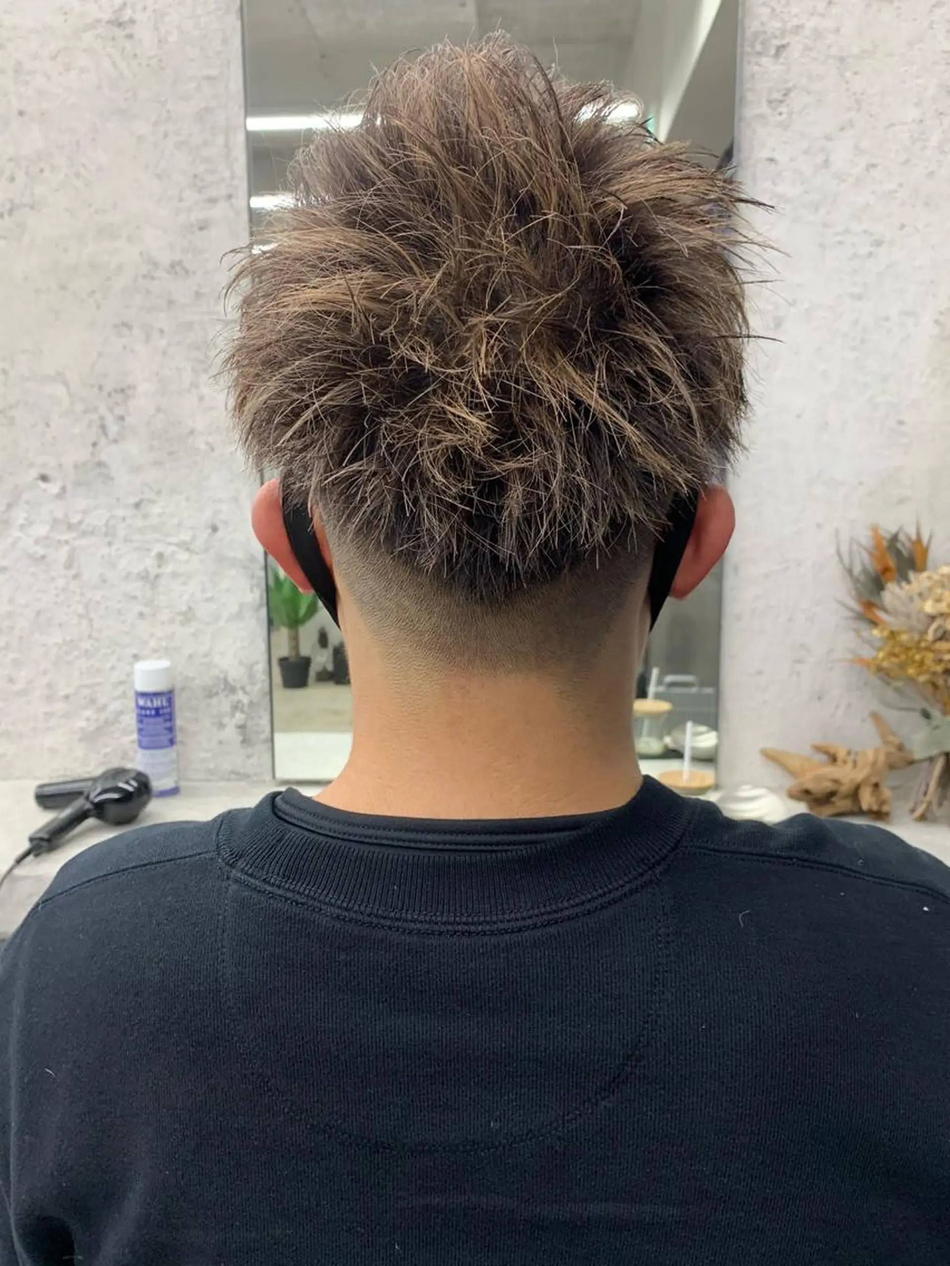 メンズ マッシュ カット ヘアカラー レイヤーカット TAIKIのヘアスタイル