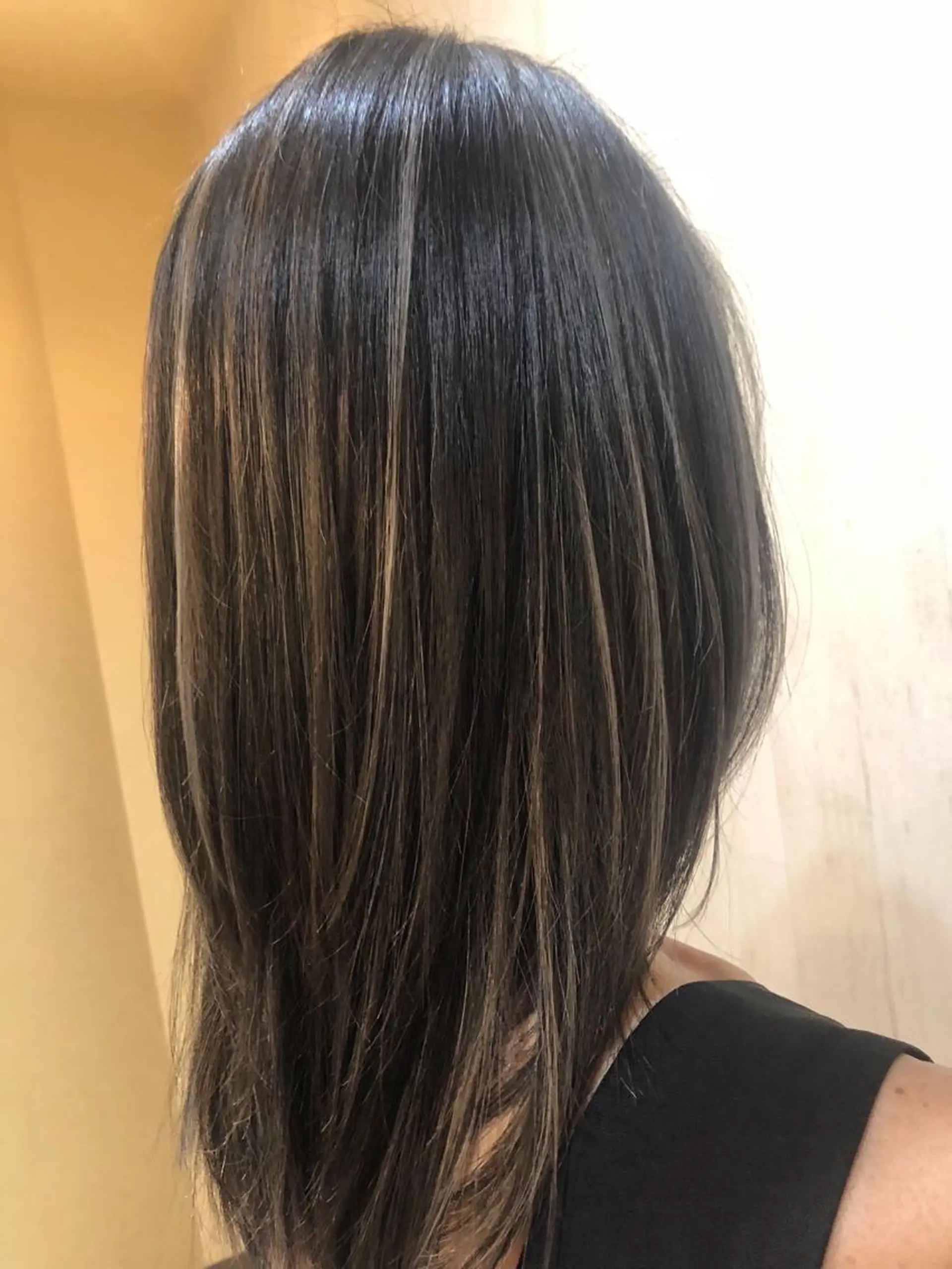 ミディアム fuuga春日部店所属・艶髪髪質改善🐰🫧 ai🩵のヘアスタイル