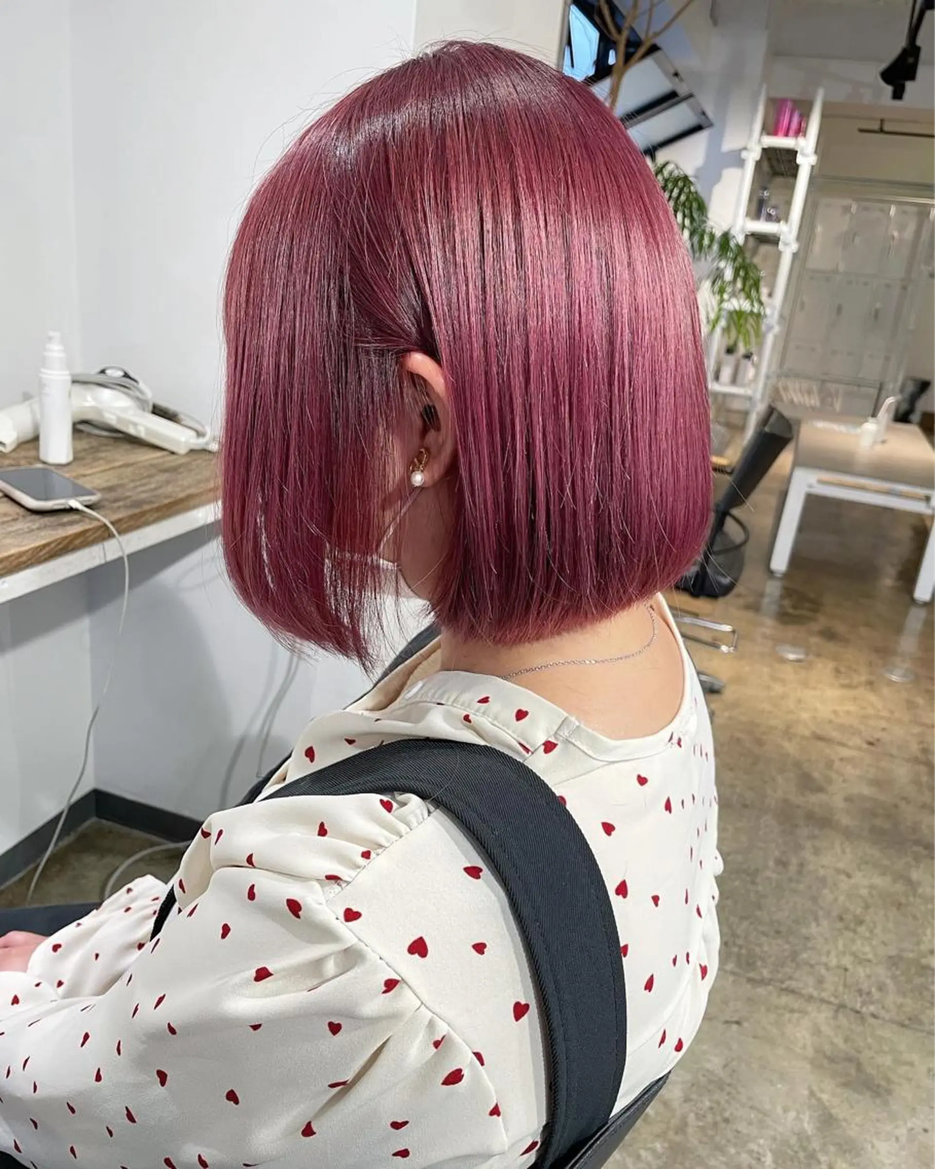 ミディアム カラー ピンクカラー ヘアカラー トリートメント ハイトーン/レイヤー /ケアブリーチ石川治のヘアスタイル