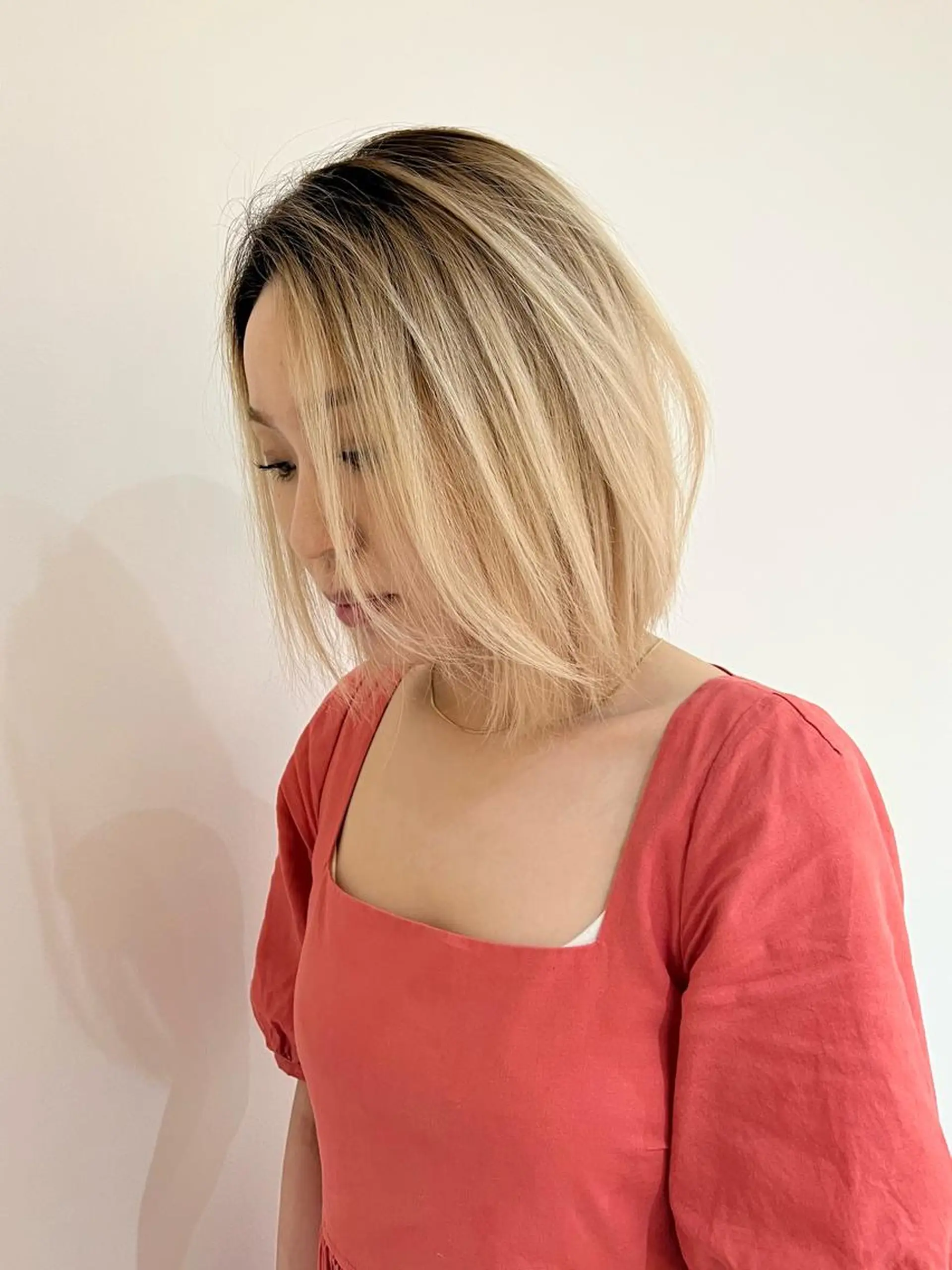 ミディアム カラー バレイヤージュ ブリーチ ブロンド ケアブリーチ ダブルカラー Via officialのヘアスタイル