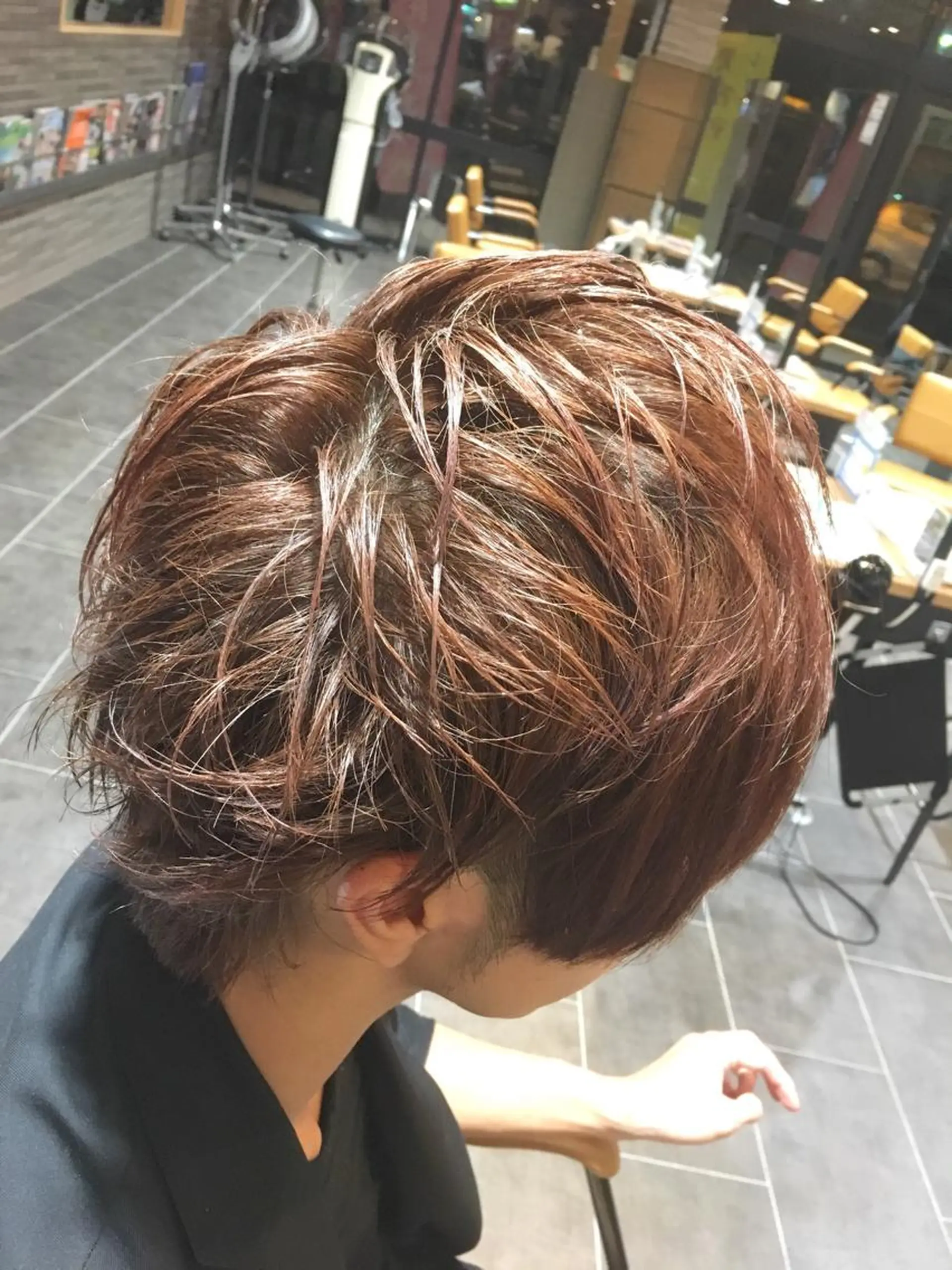 ショート カラー メンズ 吉村 周馬のヘアスタイル