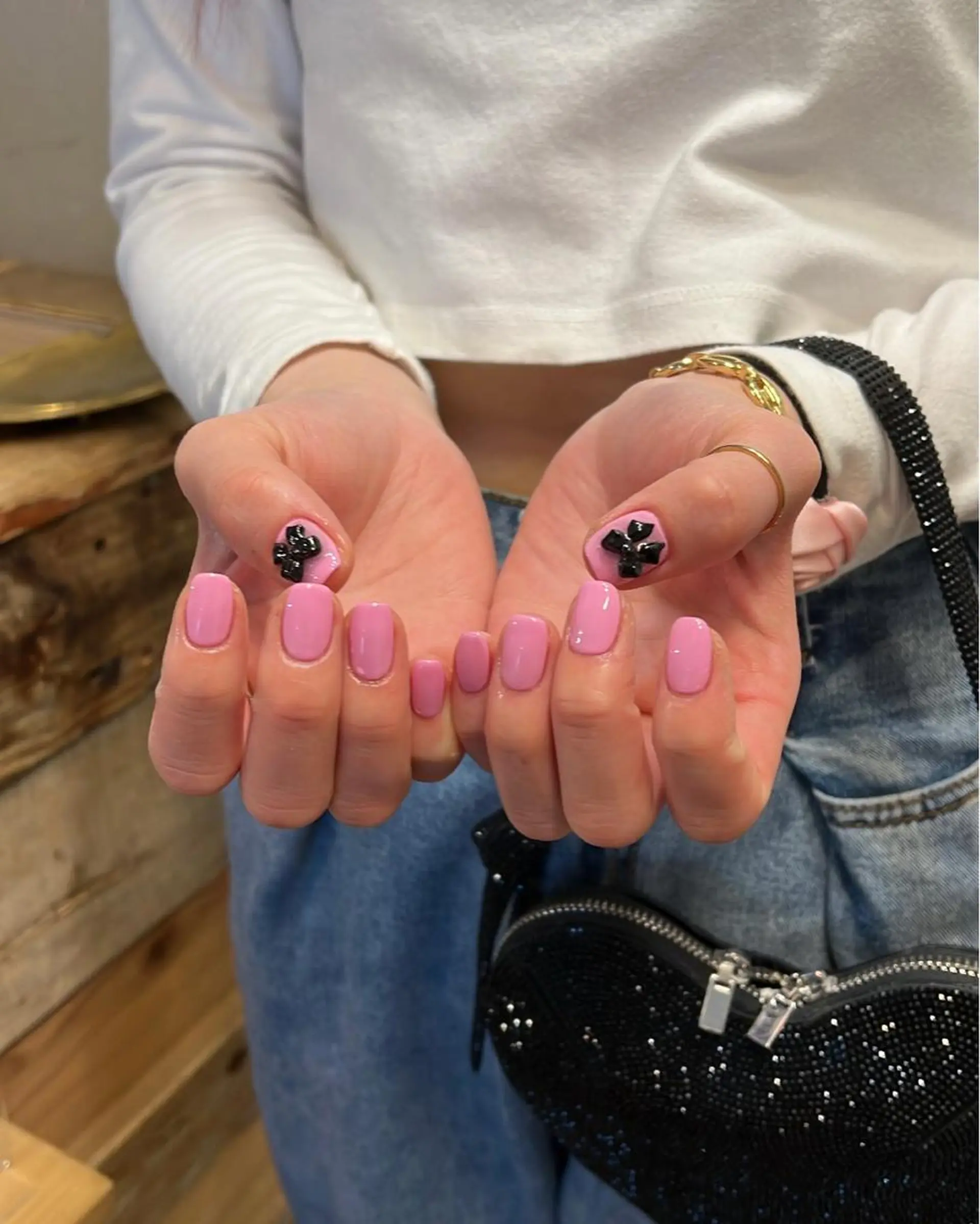 ネイル ハンドネイル フットネイル ハンドケア Nes.Nail所属・Miyagi Asamiのネイルデザイン