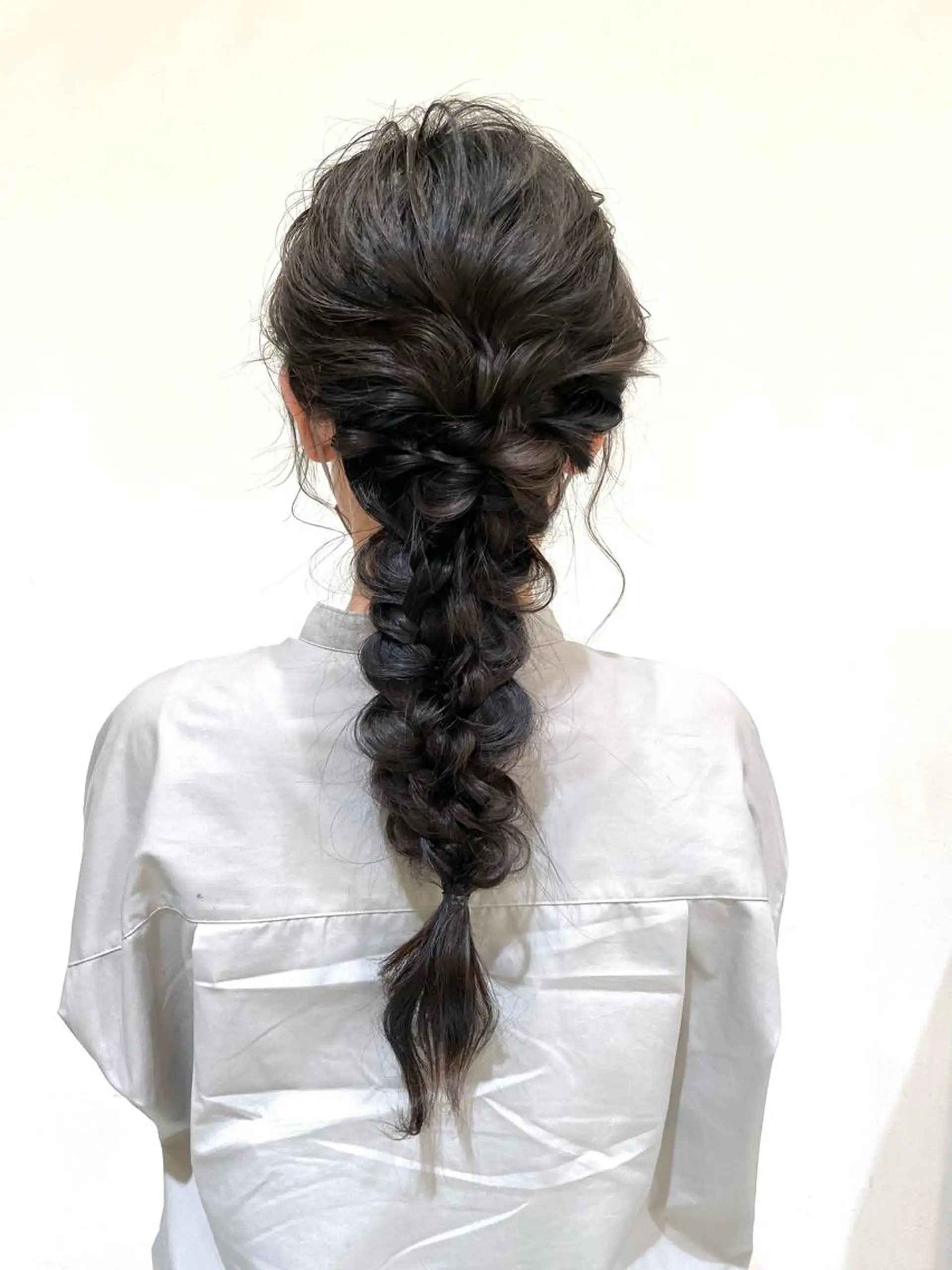 ロング ヘアアレンジ 新谷 玲日のヘアスタイル