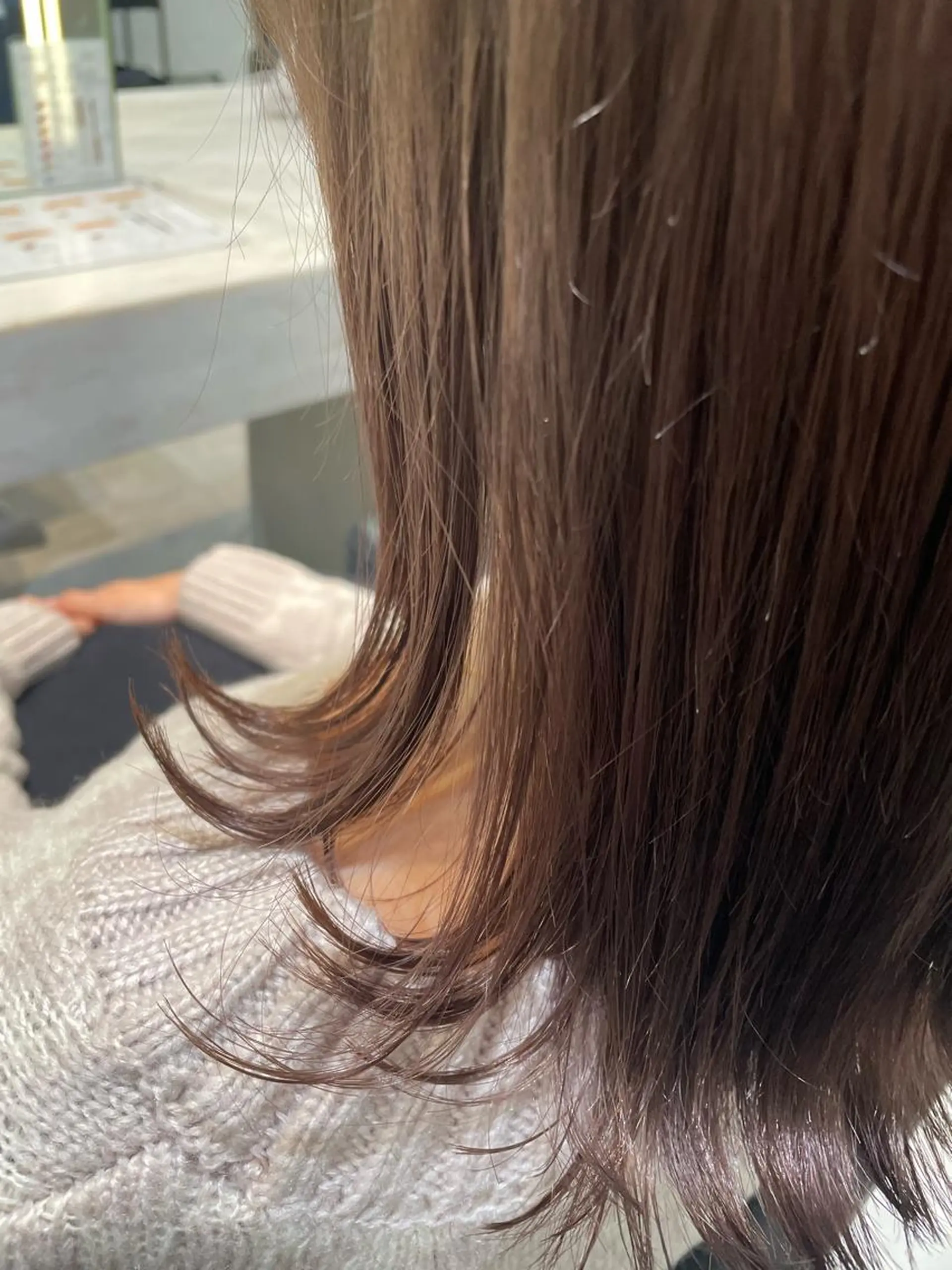 ショート カラー ヘアアレンジ ブリーチ ケアブリーチ グレージュ ハイトーンカラー ミルクティーグレージュ iena池袋所属・iena池袋 /ゆーこの眉毛・アイブロウイメージ