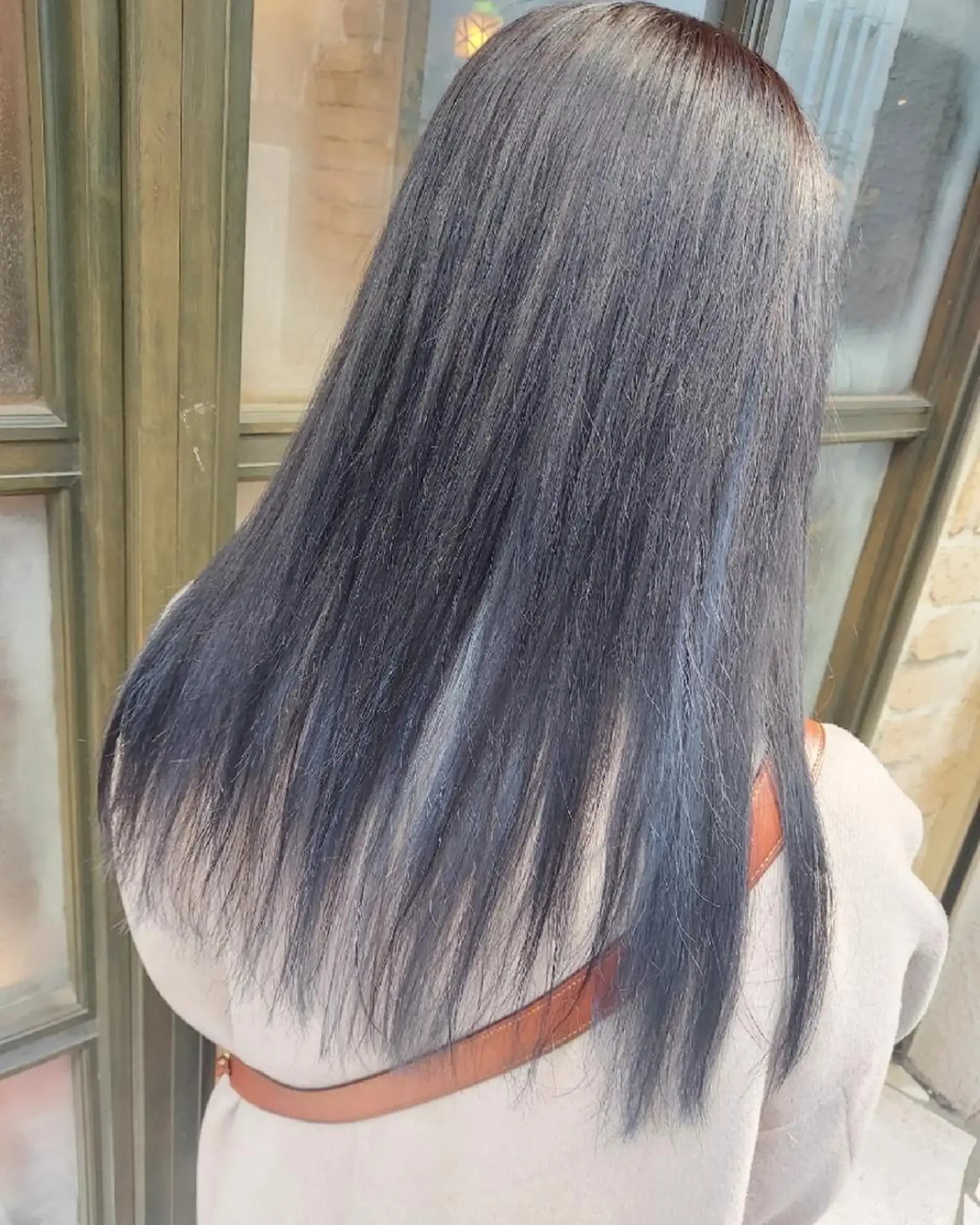 ロング カラー ブルーカラー インナーカラー grow上野御徒町【グロウ】所属・ブリーチ・ハイトーン 特化🎉内山のヘアスタイル