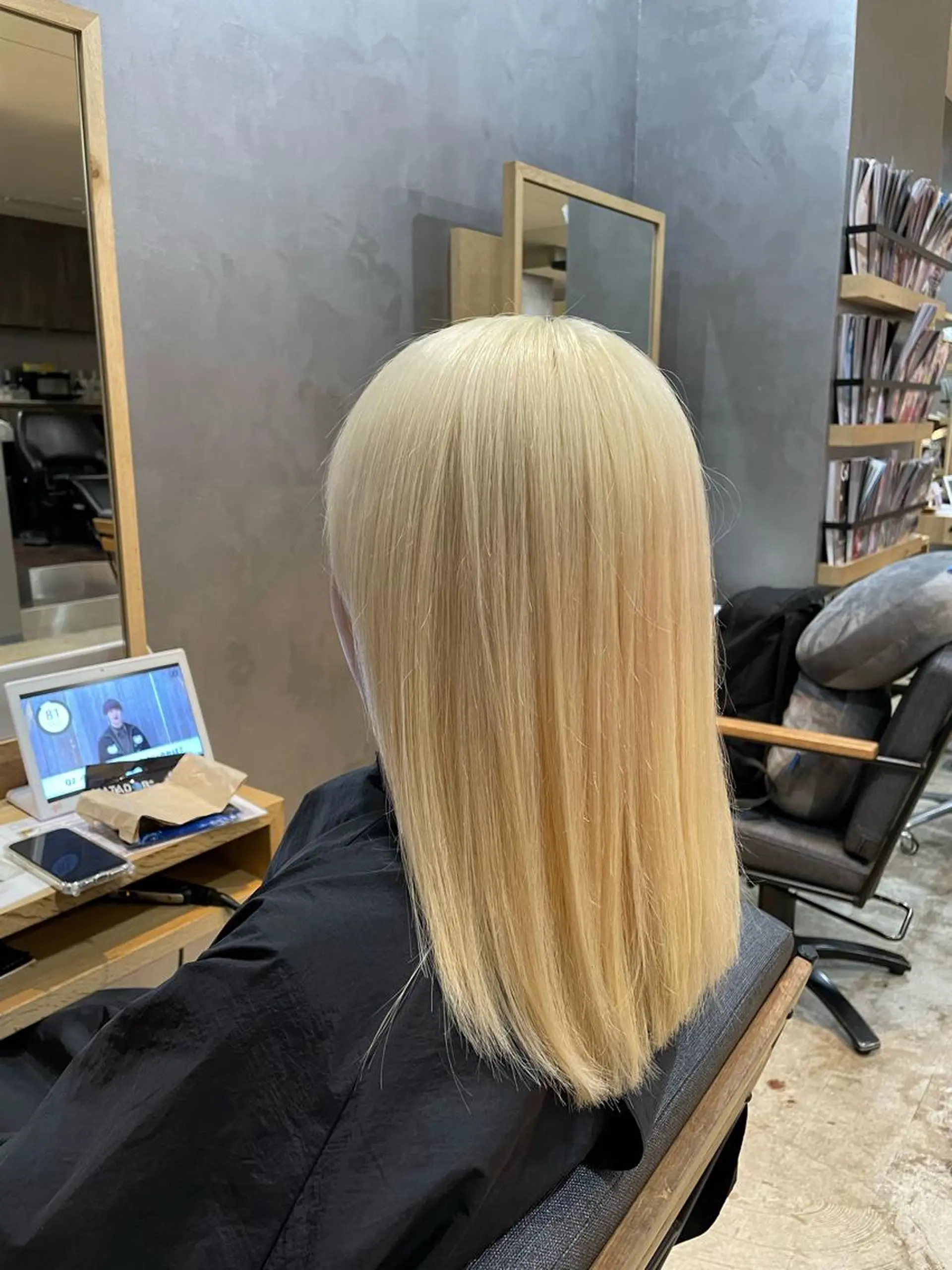 カラー 上村 颯のヘアスタイル