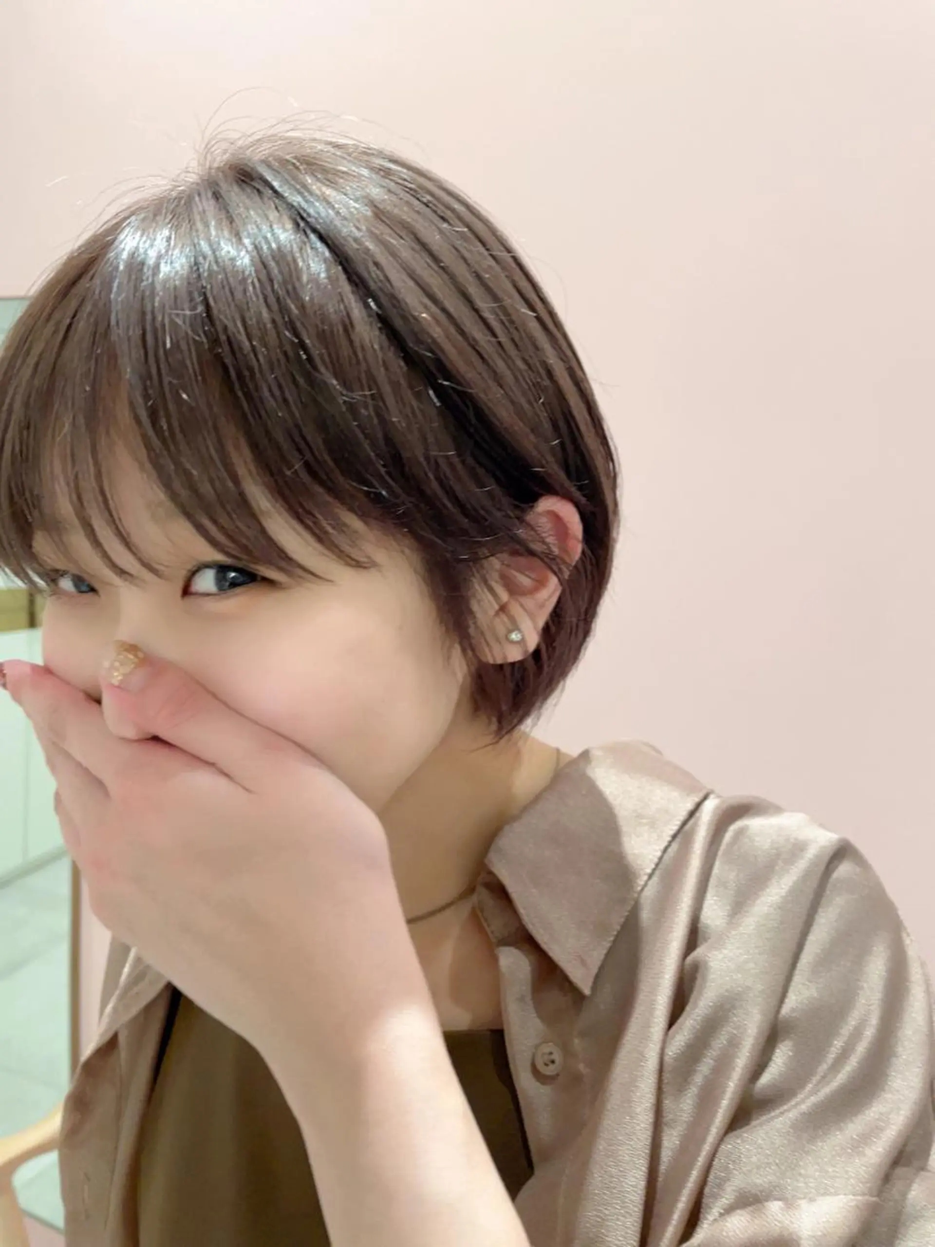 ショート Toiro所属・🤎小顔レイヤー /ベージュ🤎友香のヘアスタイル