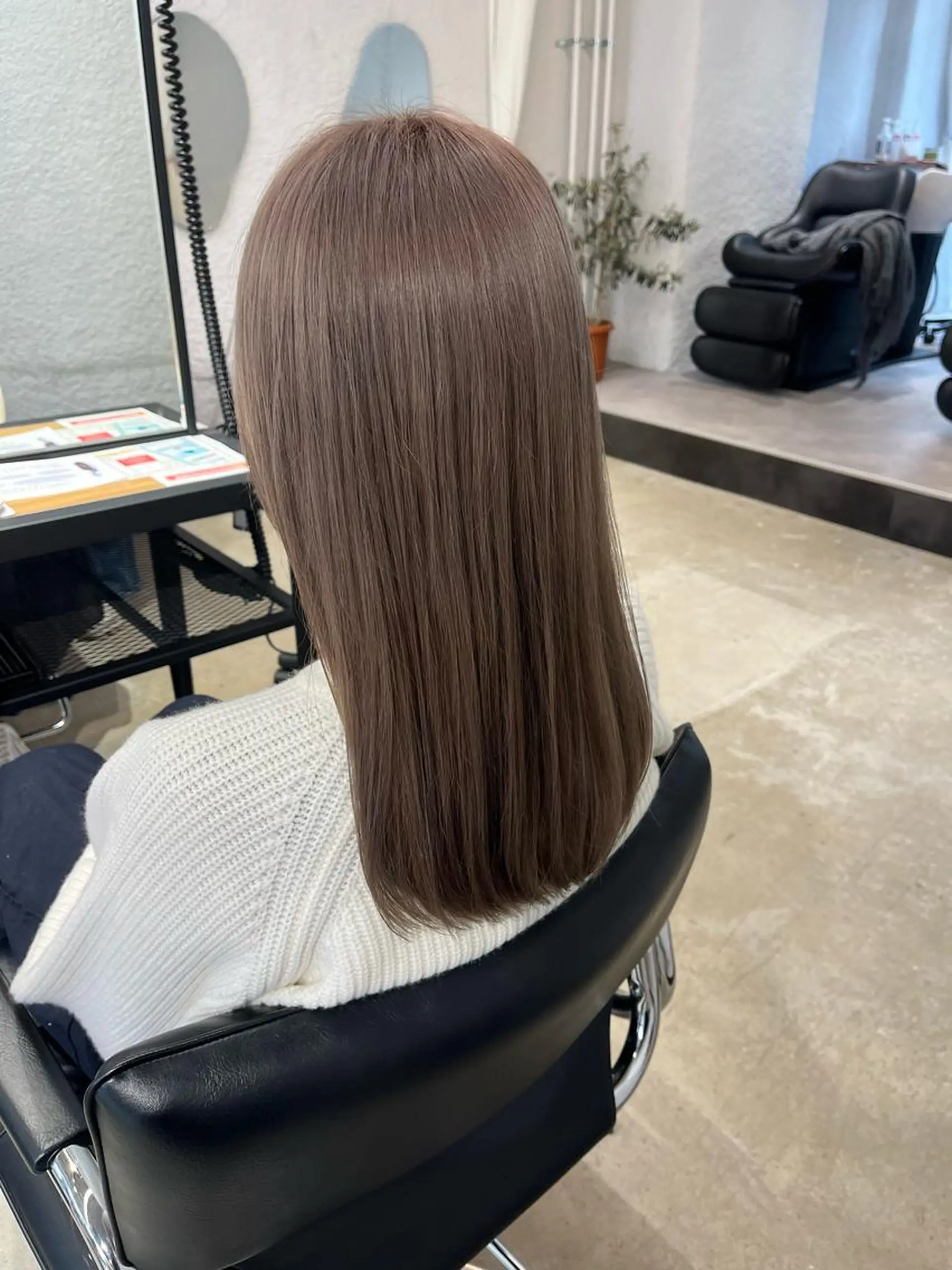 セミロング ハイライト 韓国風ヘア ヘアカラー トリートメント baton  hair salon所属・✽透明感ｶﾗｰ ✽ 🍆那須ももこ🍑のヘアスタイル