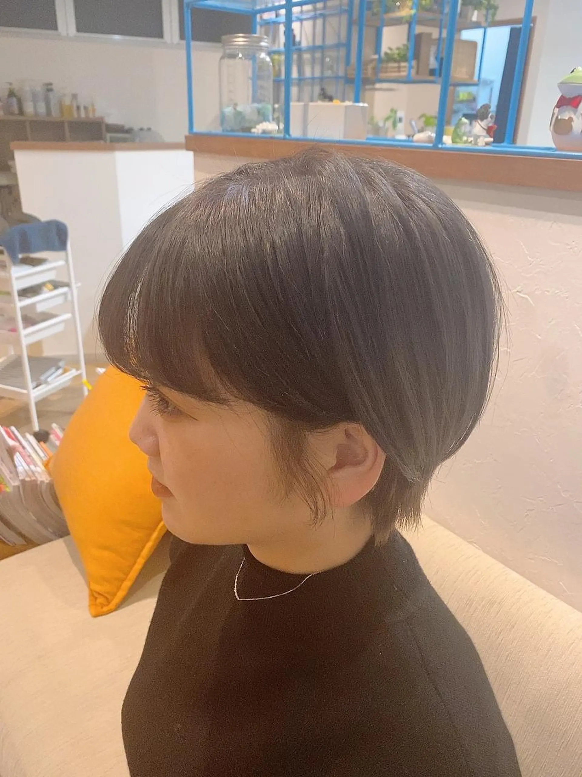 ショート カラー Ate by little所属・青木 梢のヘアスタイル