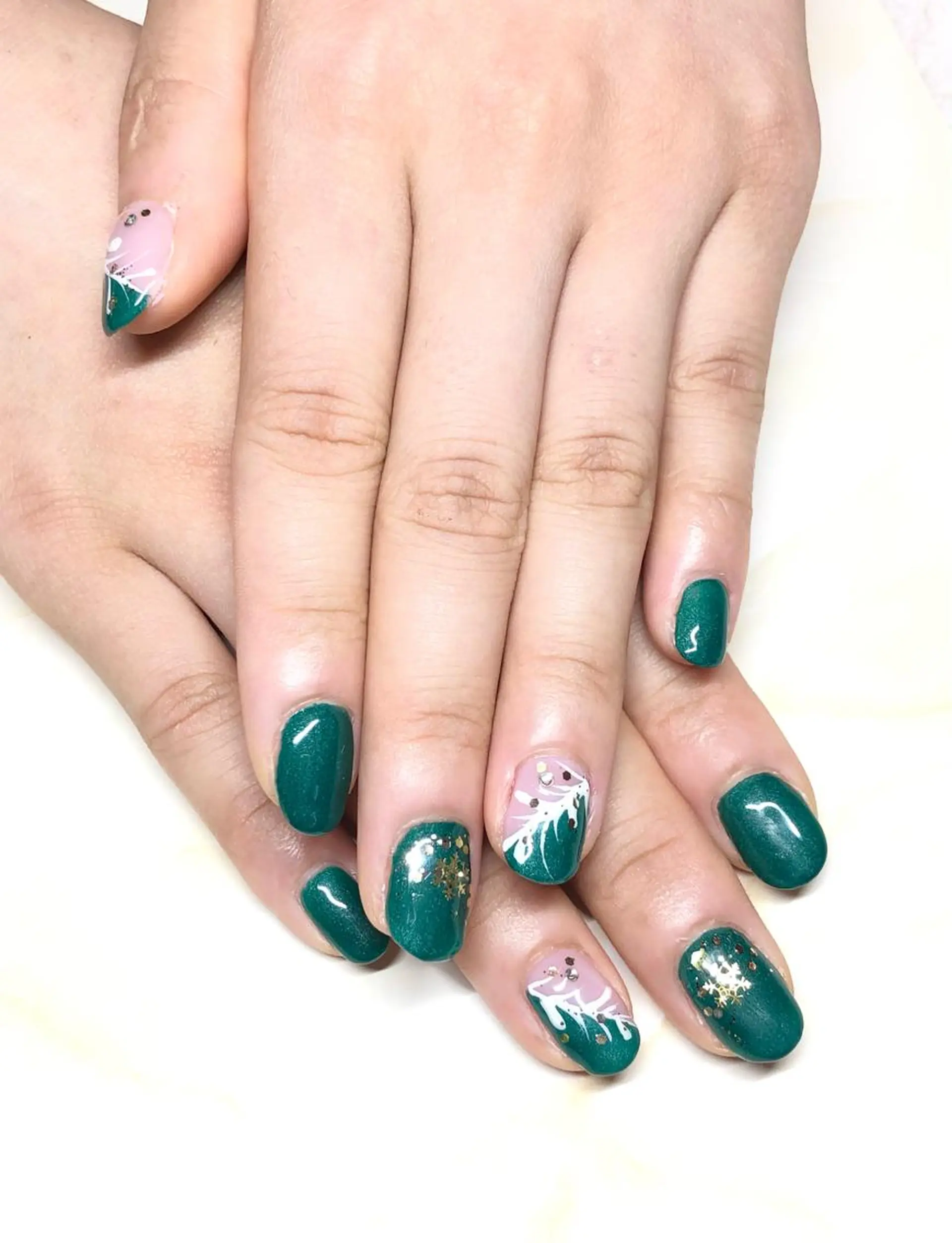 ネイル アートネイル 長さ出し グリーン 持ち込み ストーンネイル Mirei NAIL 金児のネイルデザイン