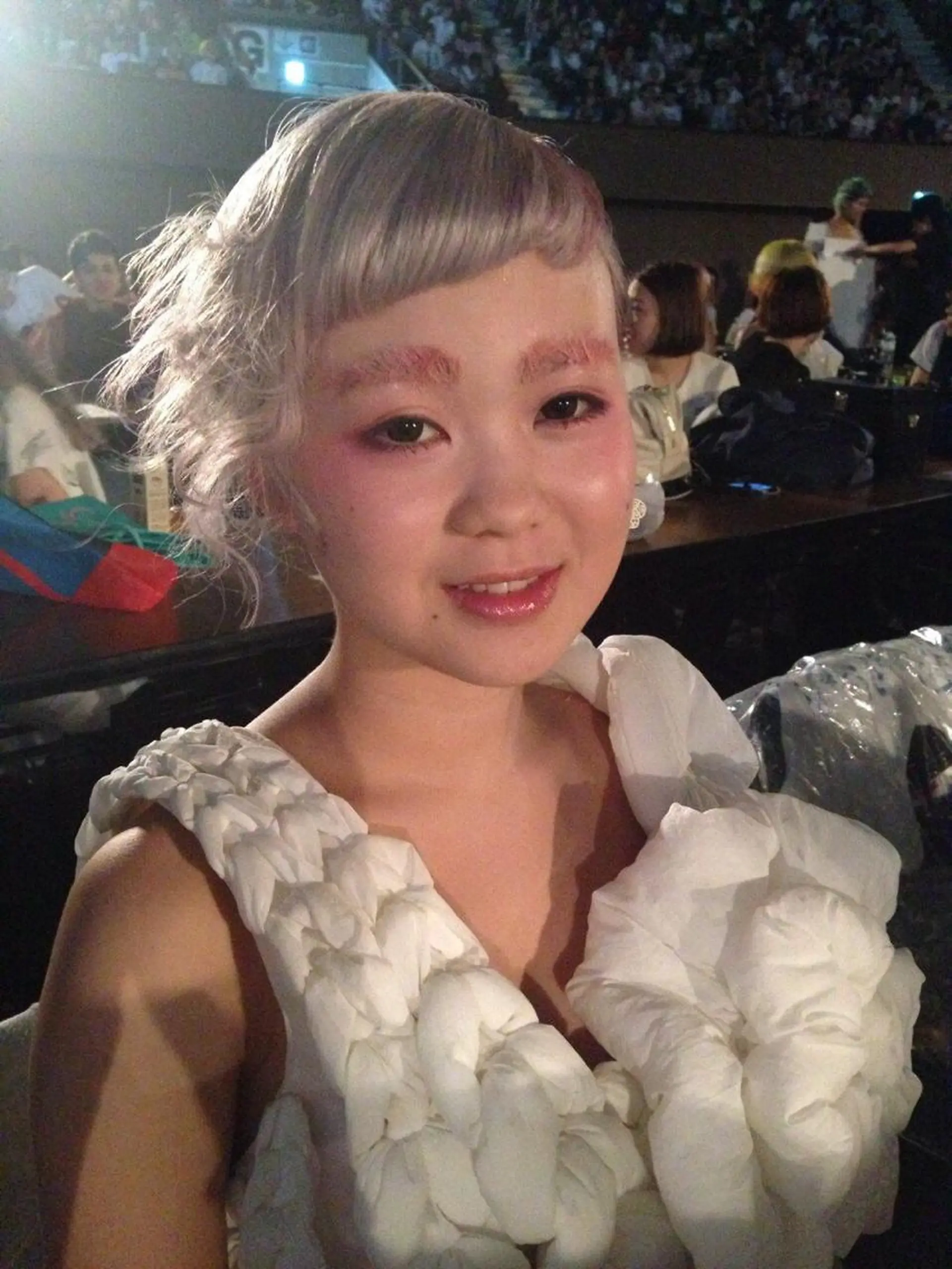 ショート カラー eon 八王子所属・癖毛、多毛の方歓迎 三浦　麻衣のヘアスタイル