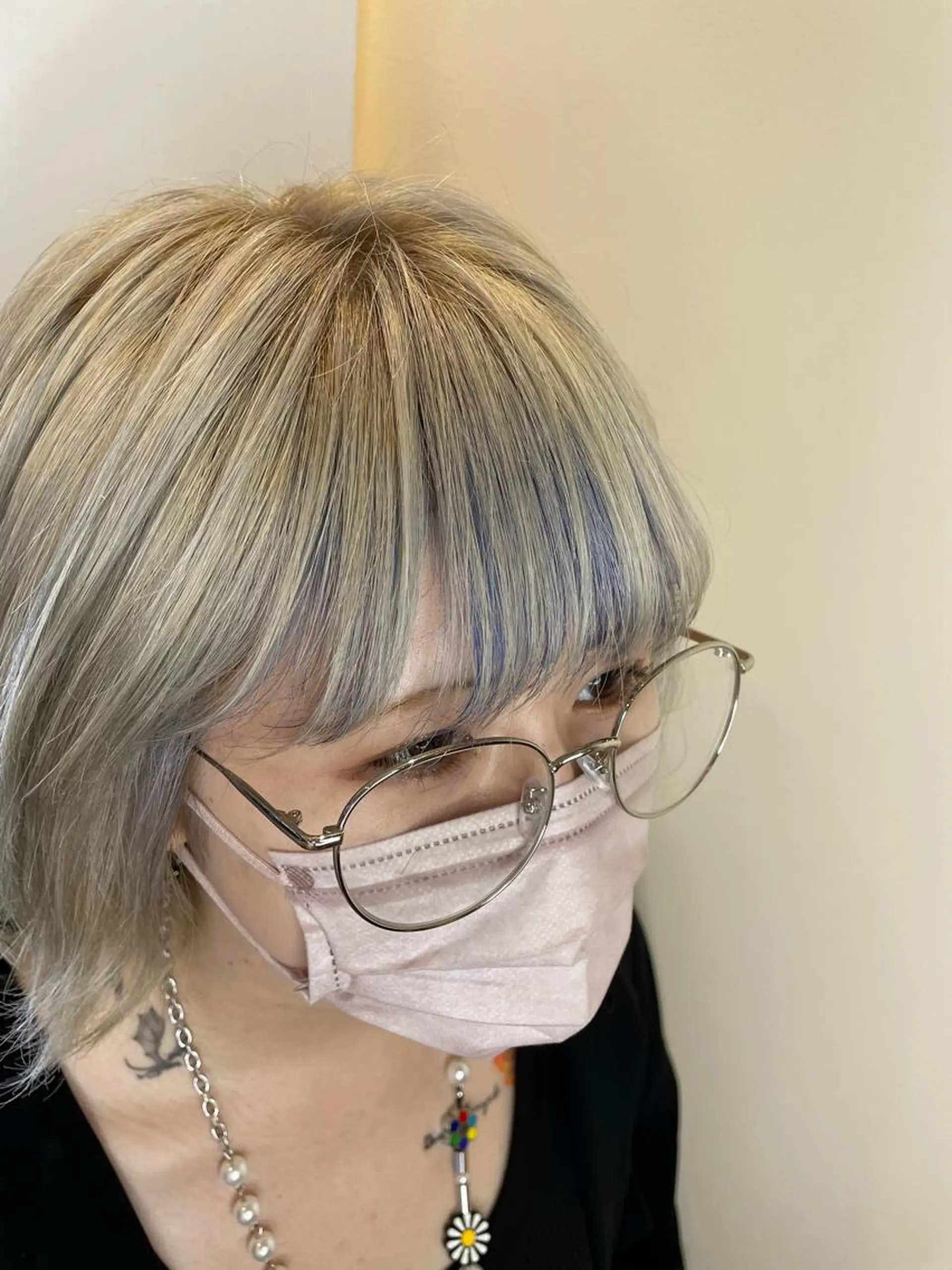 ショート カラー NINE＋/代表 ブリーチ特化型サロンのヘアスタイル