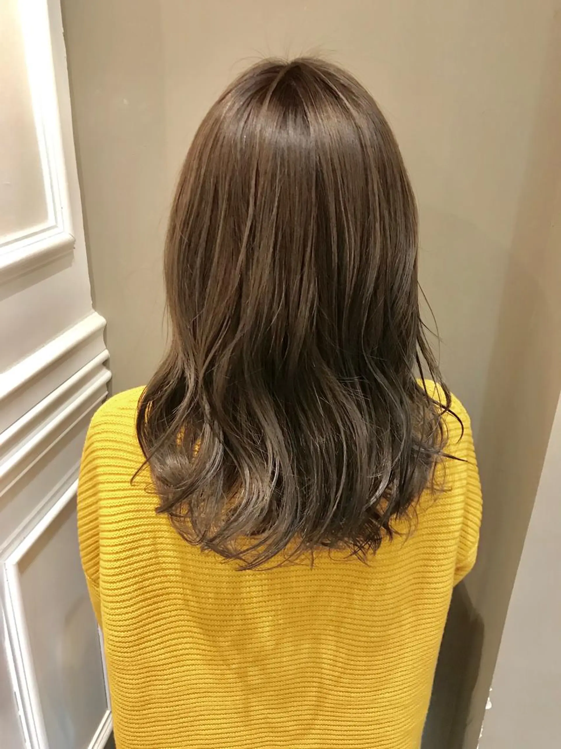 セミロング カラー 神野 雅樹のヘアスタイル