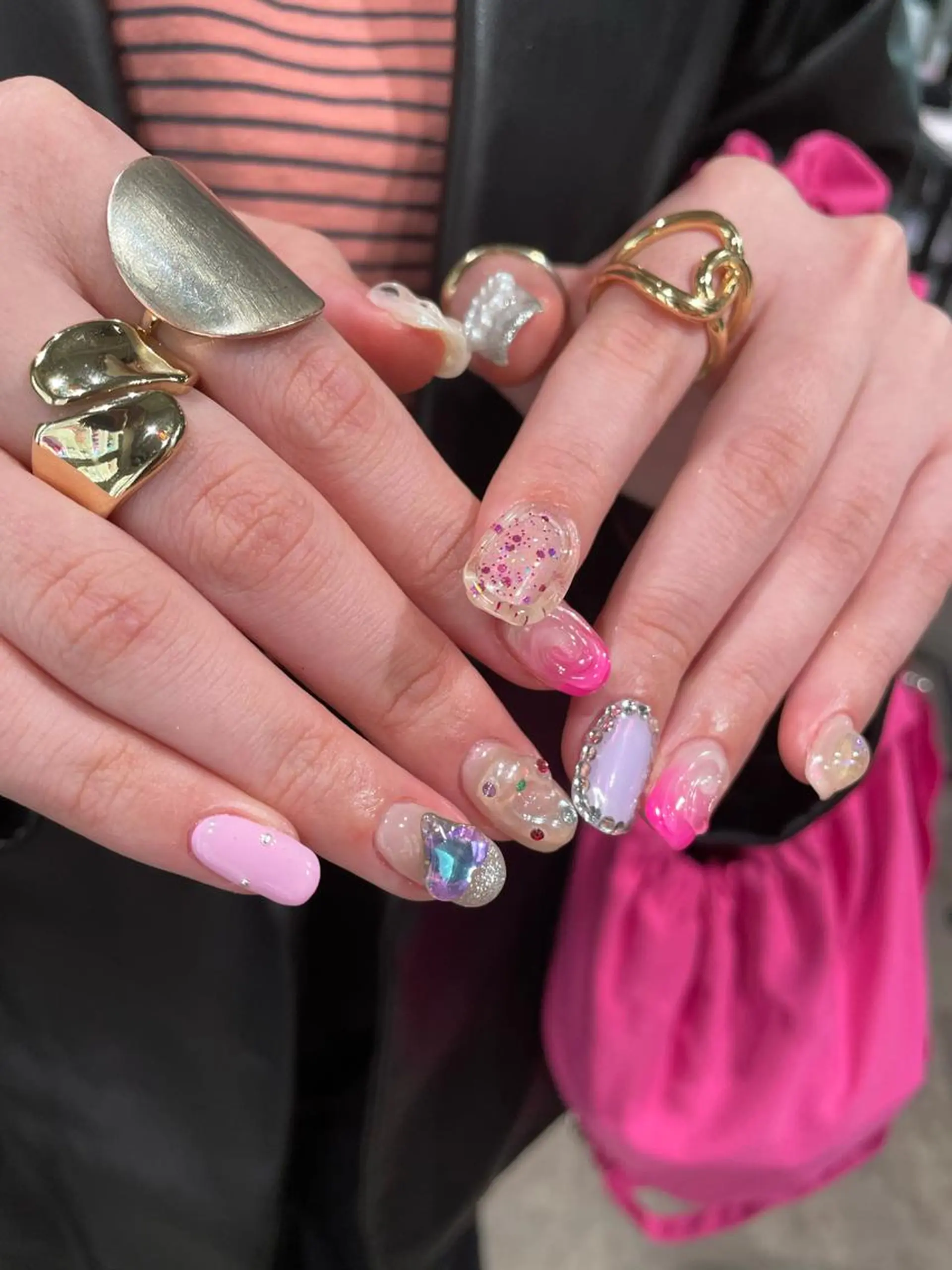 ネイル ピンク 春ネイル ハンドネイル ナチュラル透明感🌱 小山美樹子のヘアスタイル