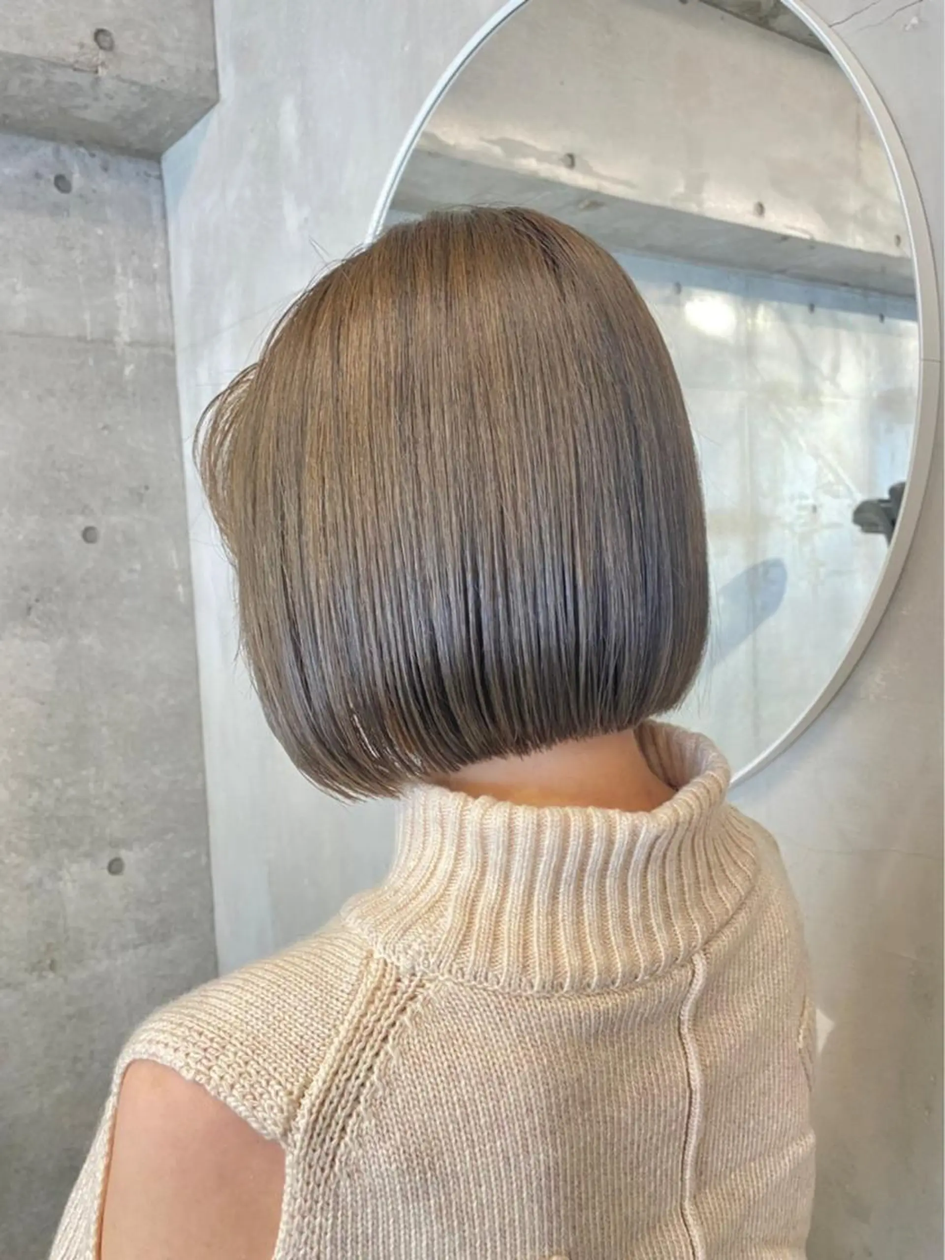 カラー ベージュカラー ブリーチ ⚡️学芸大学 川上拓真⚡️のヘアスタイル