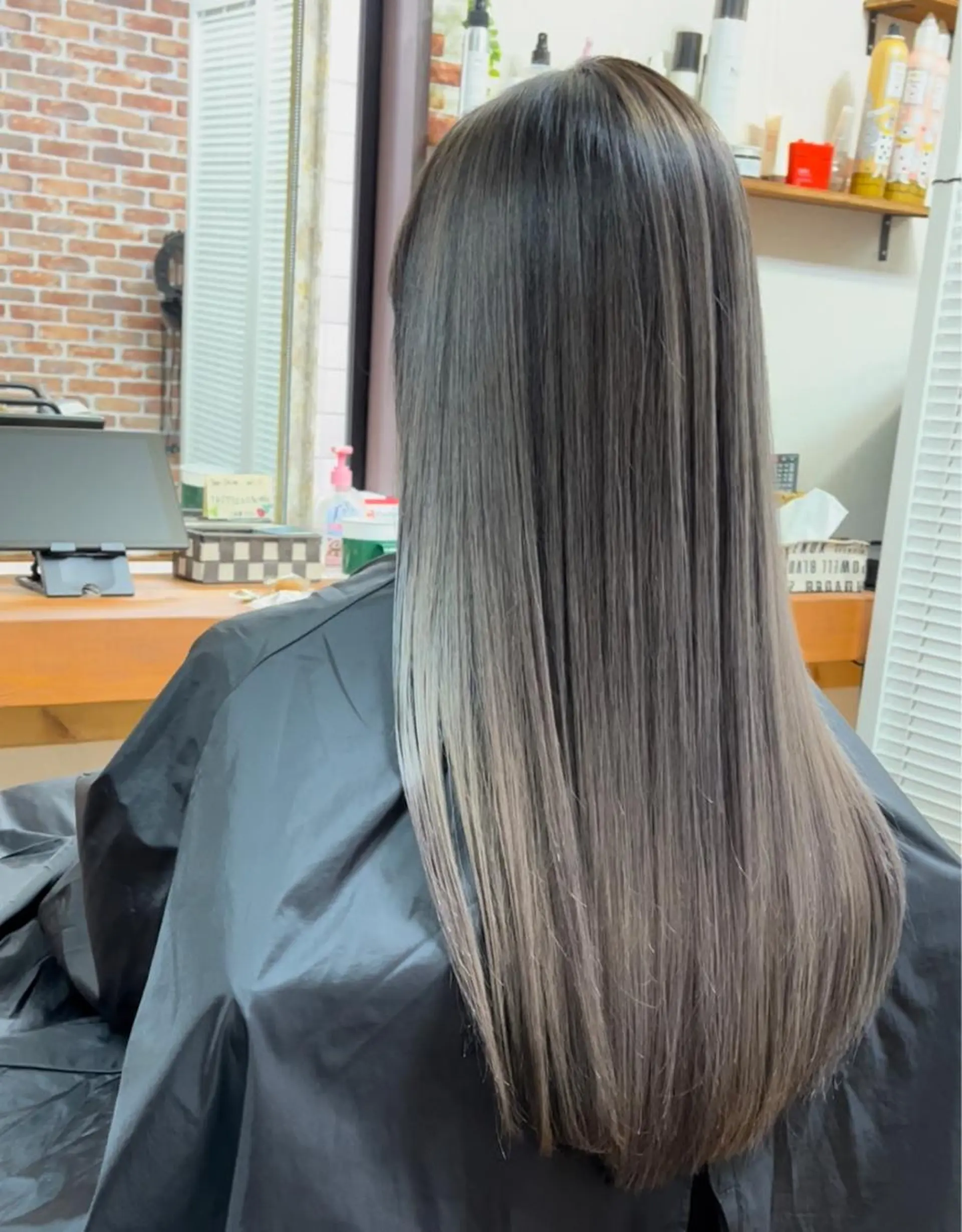 ロング カラー さいとう つかさのヘアスタイル