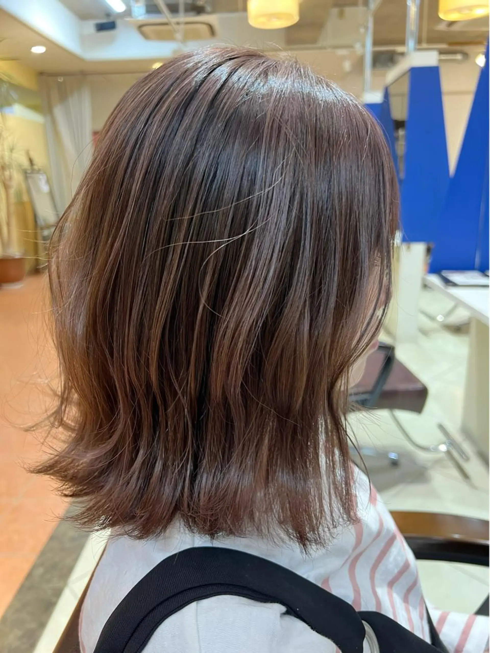 ミディアム カラー ヘアカラー トリートメント 石井 佑樹のヘアスタイル