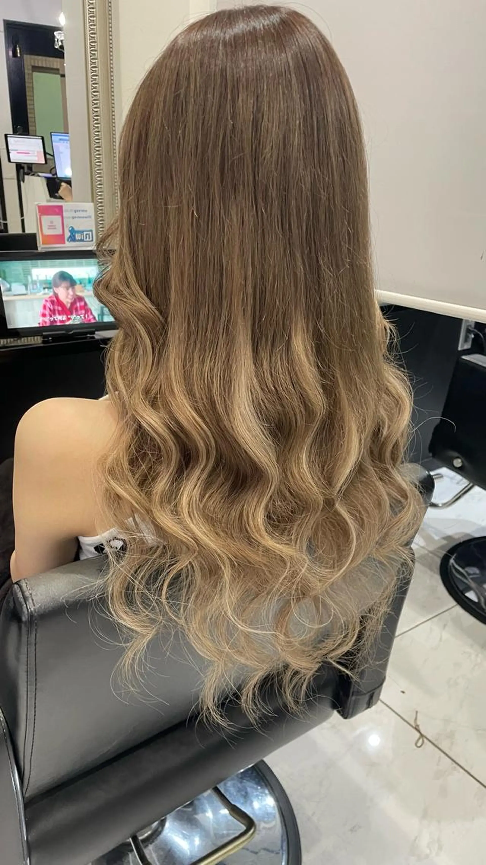 ロング ヘアカラー トリートメント エクステ \RINA🐾/ ジェルムのヘアスタイル