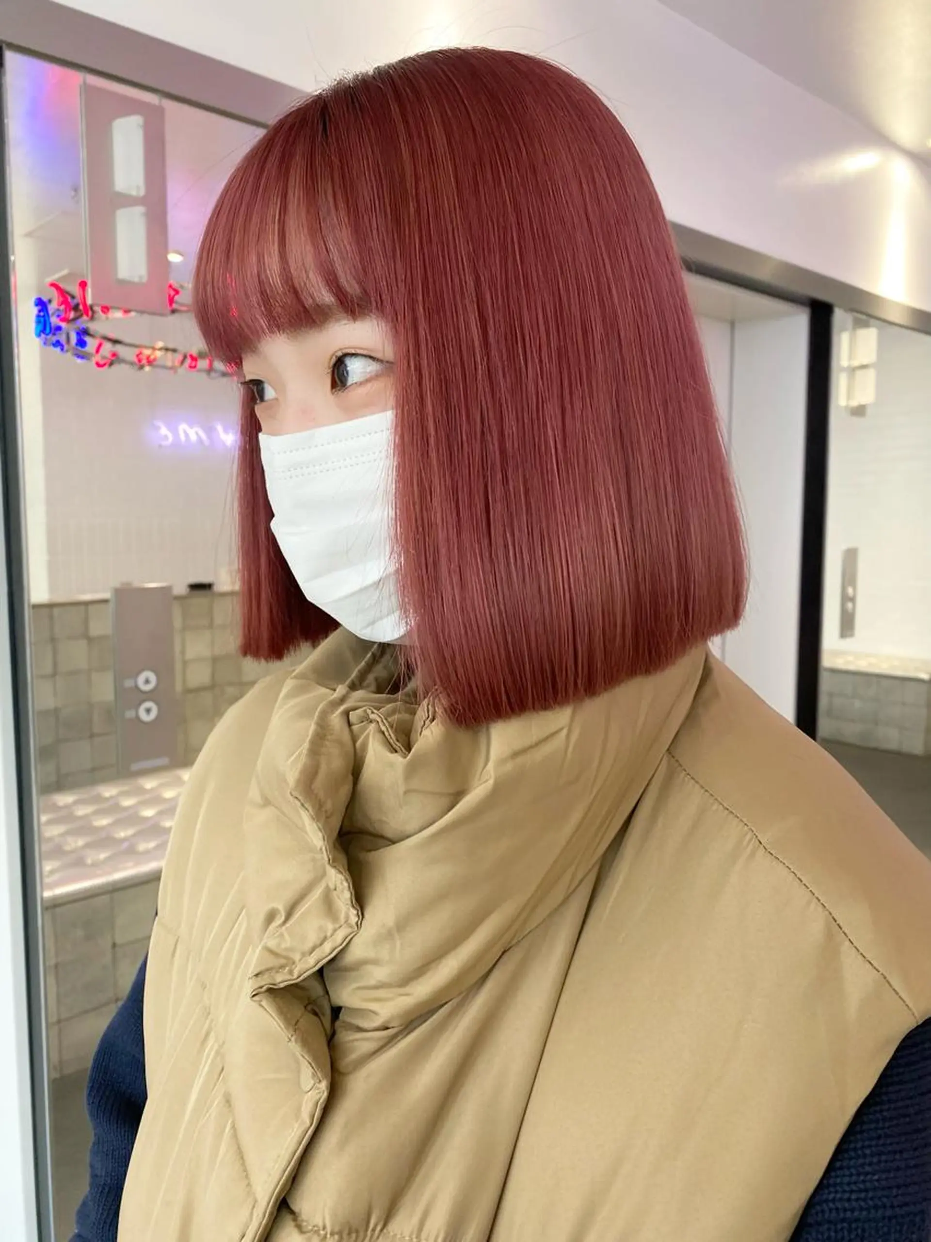 ミディアム カラー パーマ ベージュカラー カシス ピンクカラー ピンクベージュ 🎨ハイトーン/ 切りっぱなし みつきのヘアスタイル