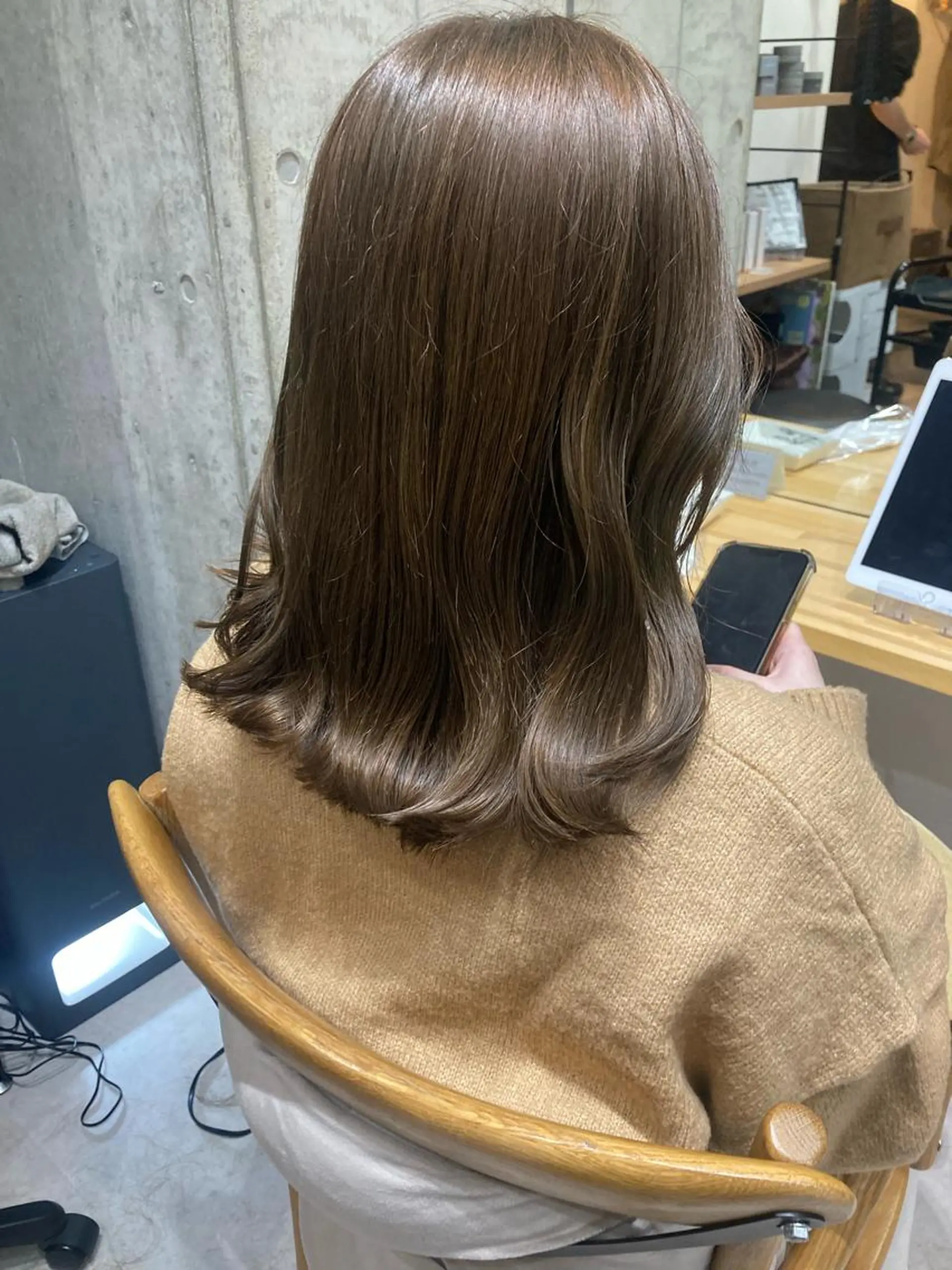 ミディアム ヘアカラー トリートメント ✨色持ちの良い艶 カラー✨蟹江真世のヘアスタイル