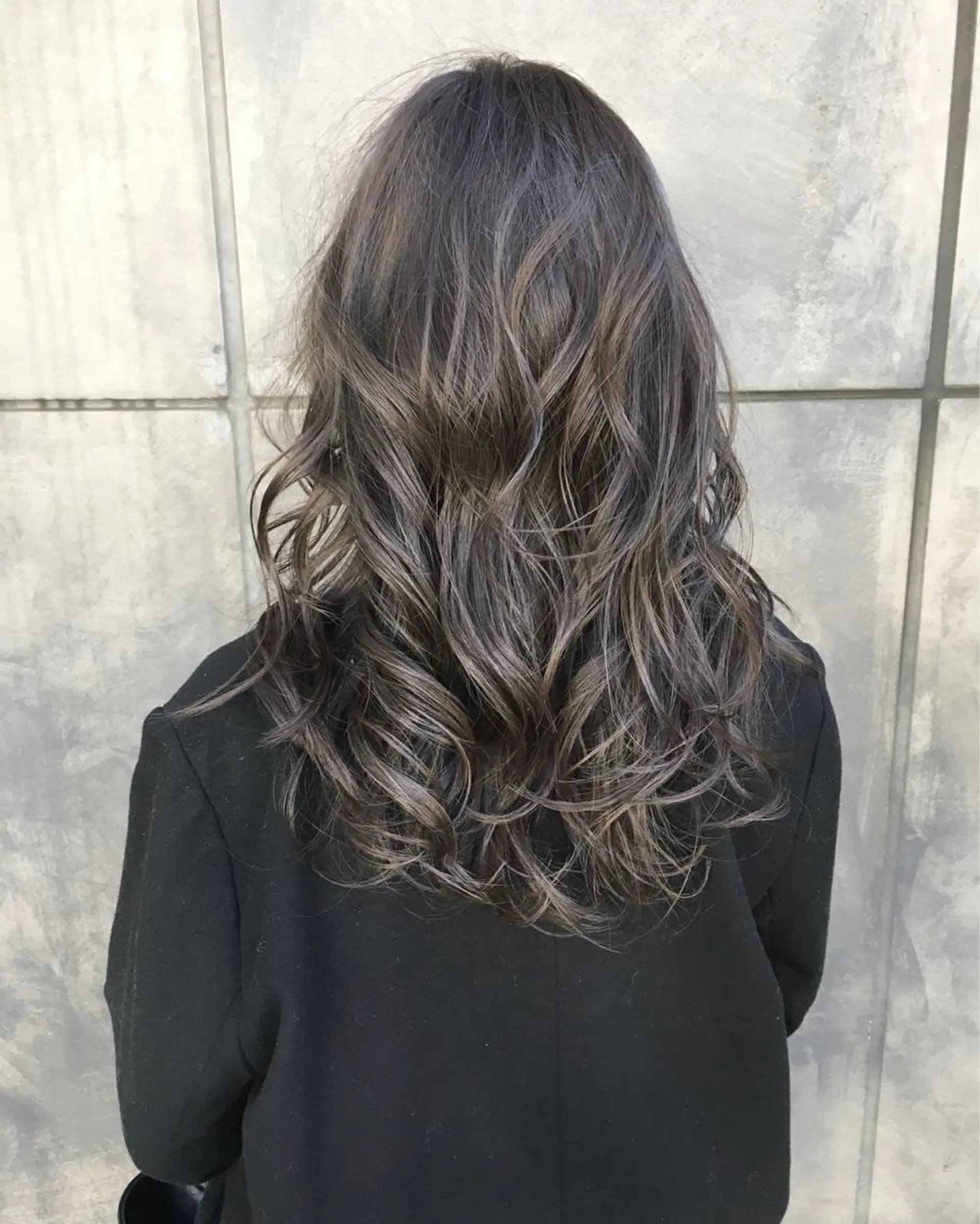 ロング カラー グレージュ レイヤーカット BLend 渋谷のヘアスタイル