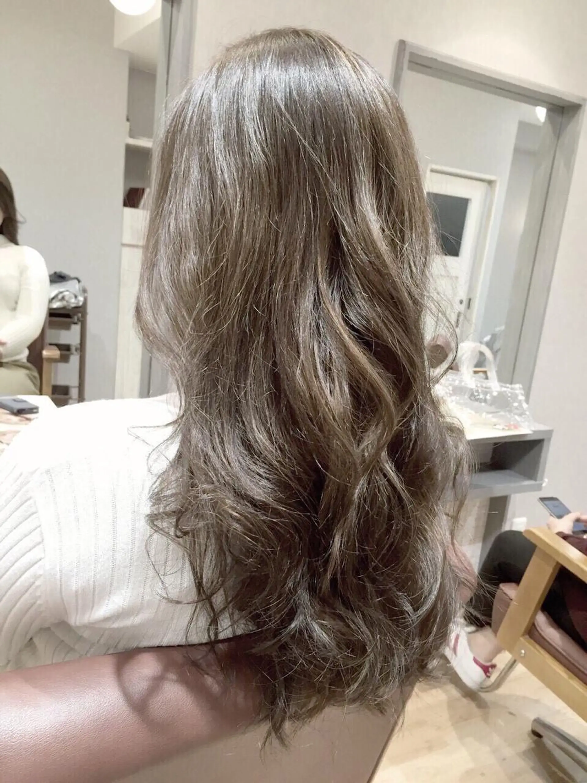ロング カラー ロング レイヤーカット 早崎太生のヘアスタイル