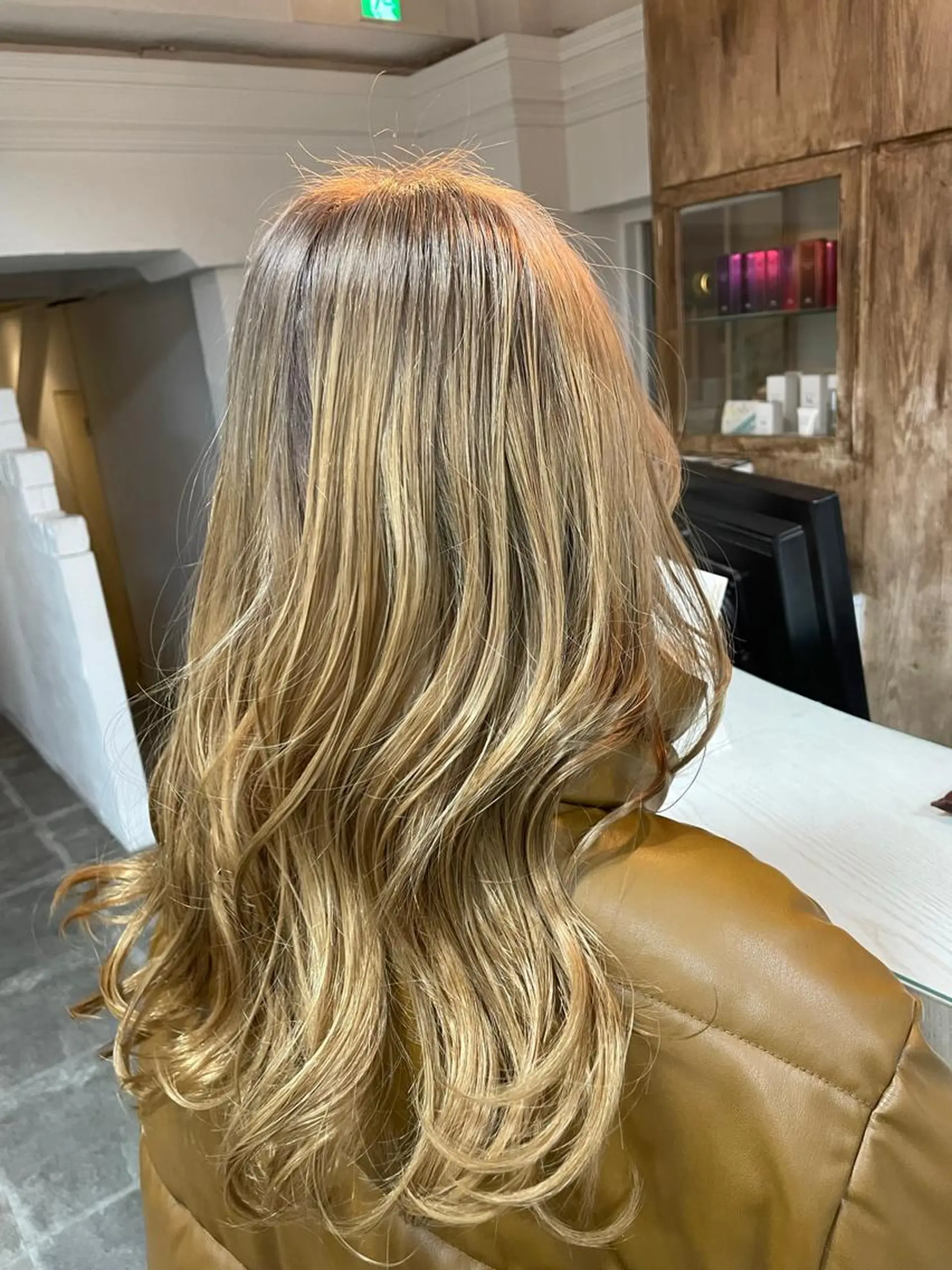 セミロング カラー ケアパーマ/ケアブリ ーチdaisukeのヘアスタイル