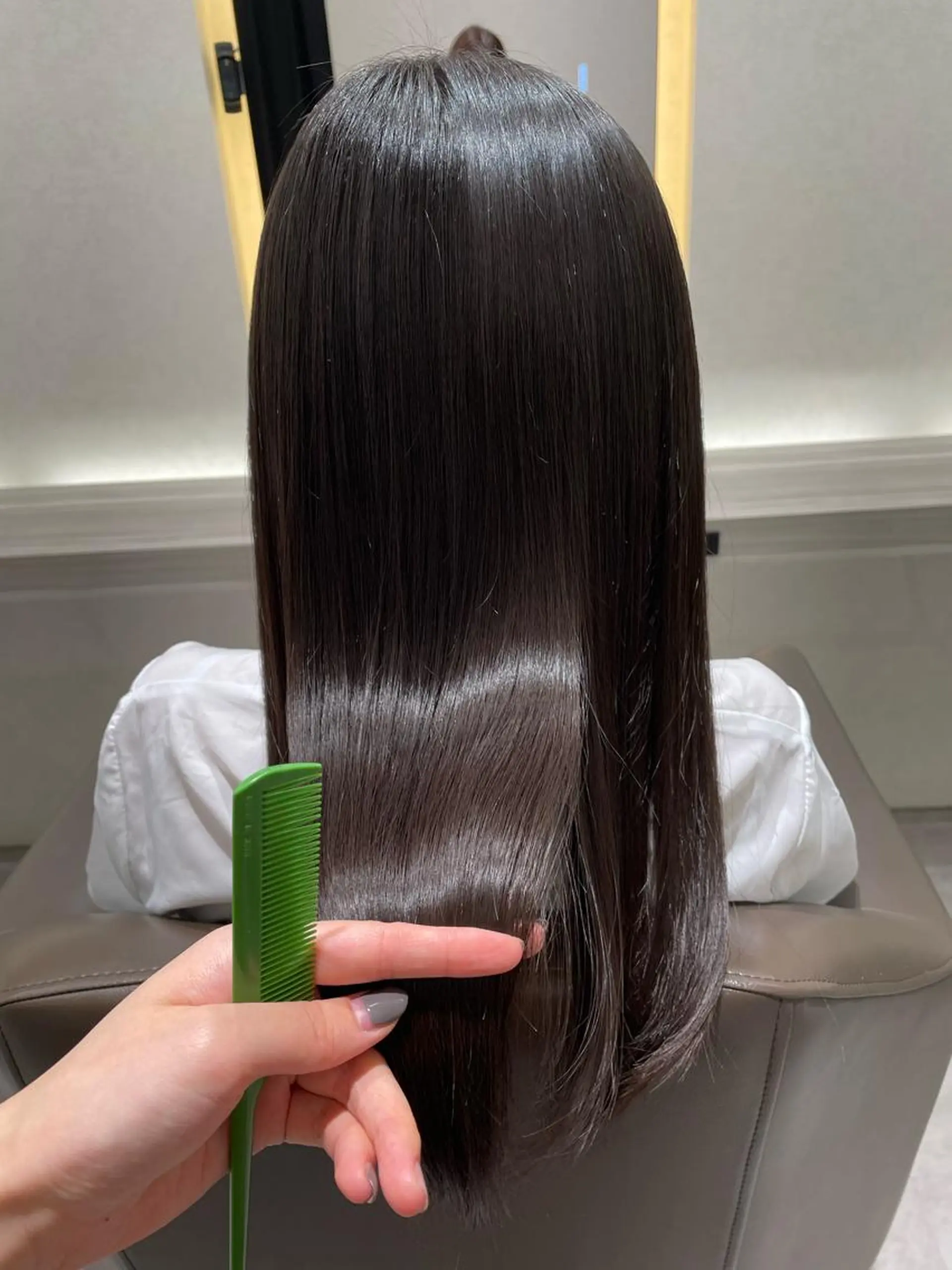 ロング karin/インナー カラー/北名古屋市のヘアスタイル