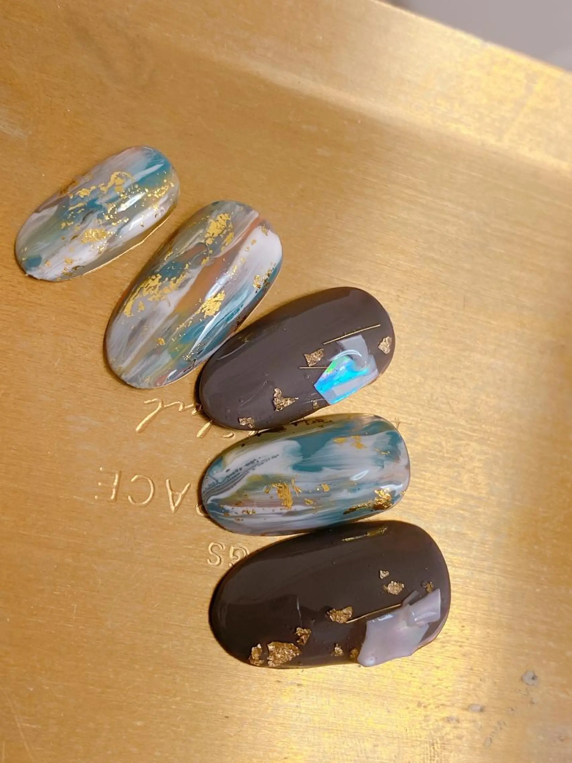 ネイル 大人キレイ 𝑁𝑖𝑥𝑖𝑠のネイルデザイン